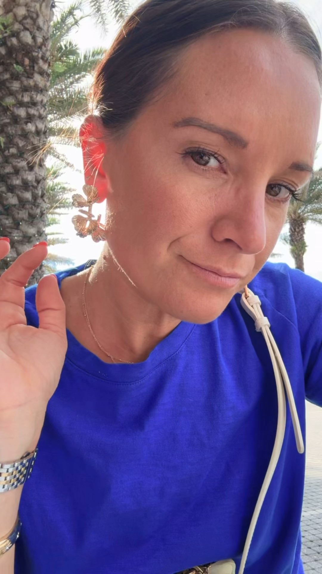 Love these fun statement earrings! 
#earrings #earbling #jewelry #floralearring #acessories

#LTKStyleTip #LTKBeauty #LTKItBag