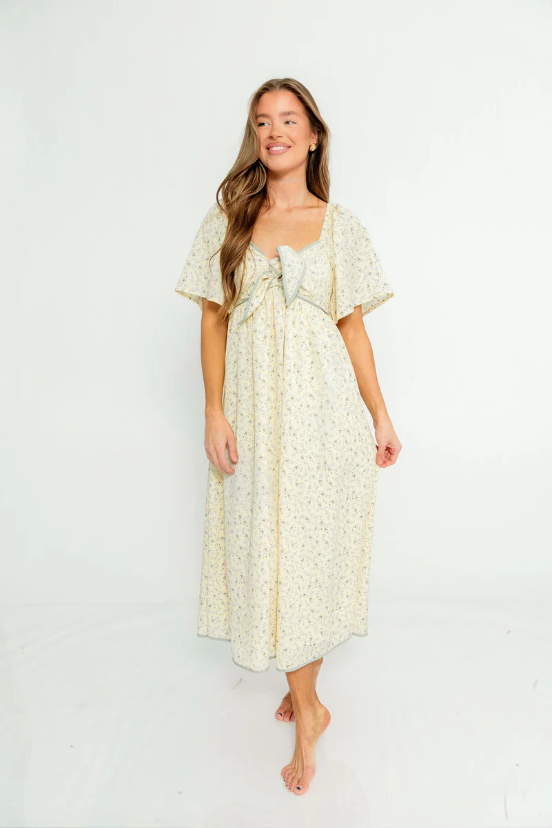 Alexis Floral Midi Dress in Butter Cream - Bump Friendly | Worth Collective