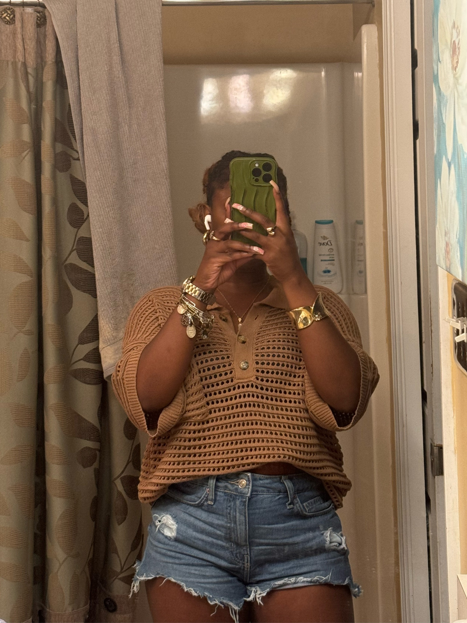 Love this shirt! 

#LTKSeasonal #LTKStyleTip #LTKxNSale