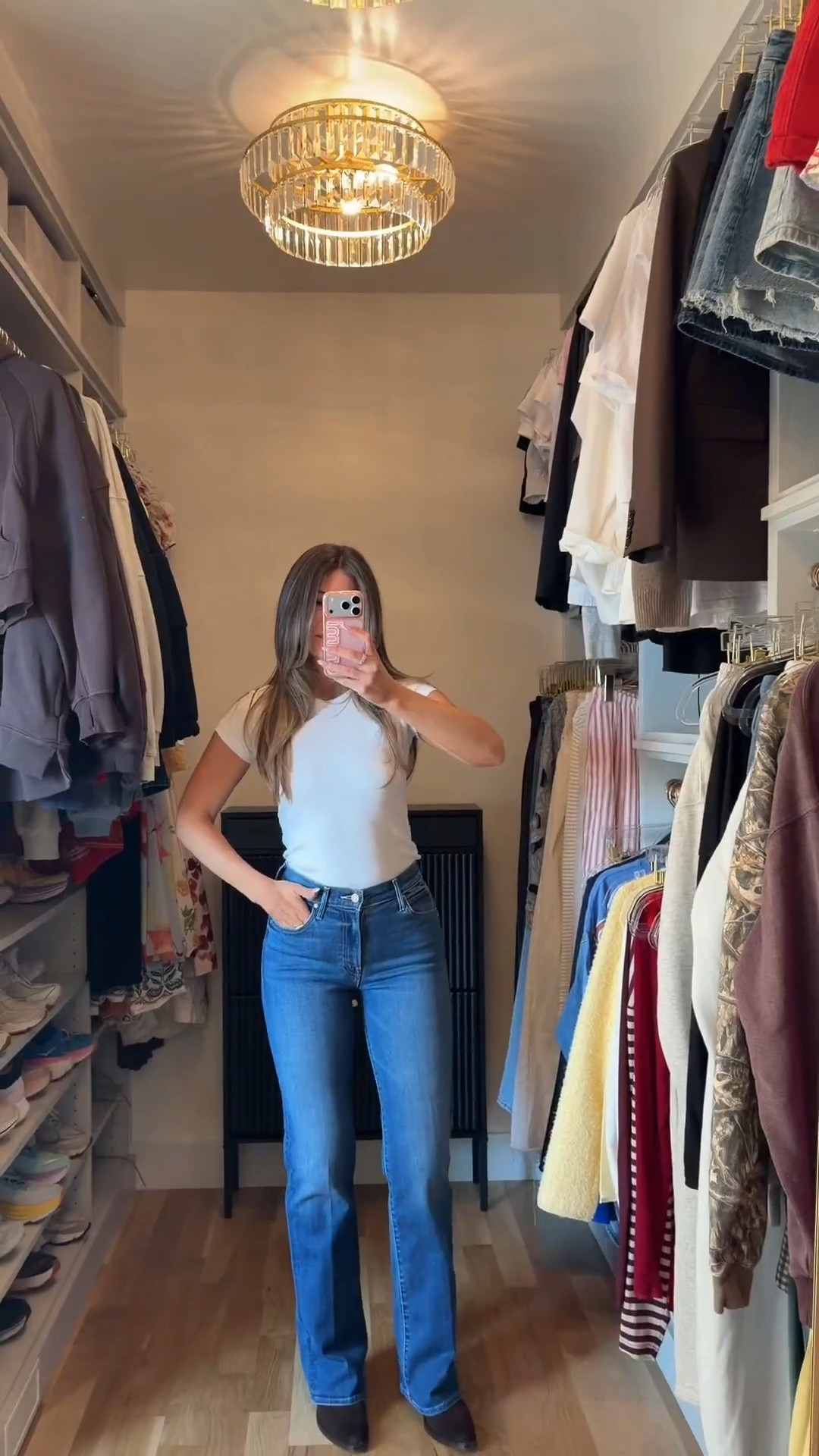 the perfect jeans for any fall outfit 🍂

i'm 5'4" and typically wear a small/2 & a 26 in jeans
• jeans: sized down to a 25
• sweater: sized down to an xs
• white t-shirt is a xs  

fall outfits, fall jeans, autumn outfits, denim, long sleeve dresses, casual outfits, thanksgiving outfits, family photo outfits, date night outfits, work outfits, fall fashion, autumn fashion, cozy outfits, transitional outfits, neutral outfits, everyday outfits, weekend outfits, women’s fashion

#LTKootd #LTKgrwm #LTKSeasonal