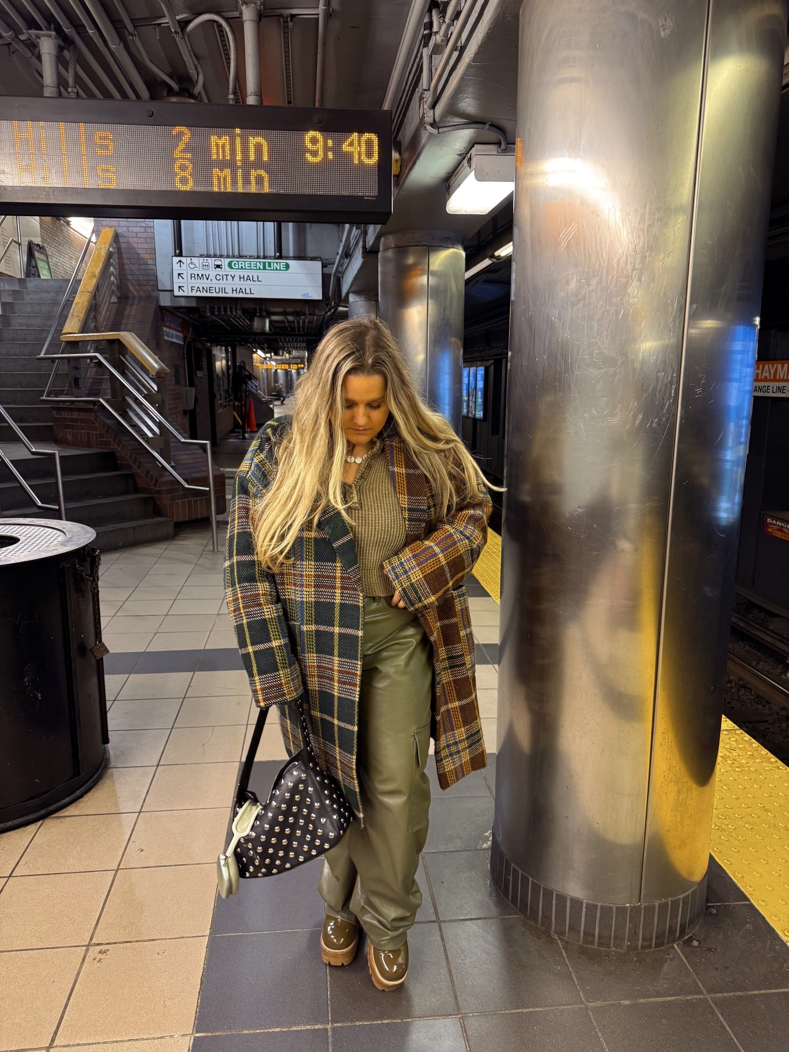 Size 16 transitional outfit for a city girl vibe 

#LTKSeasonal #LTKPlusSize #LTKMidsize