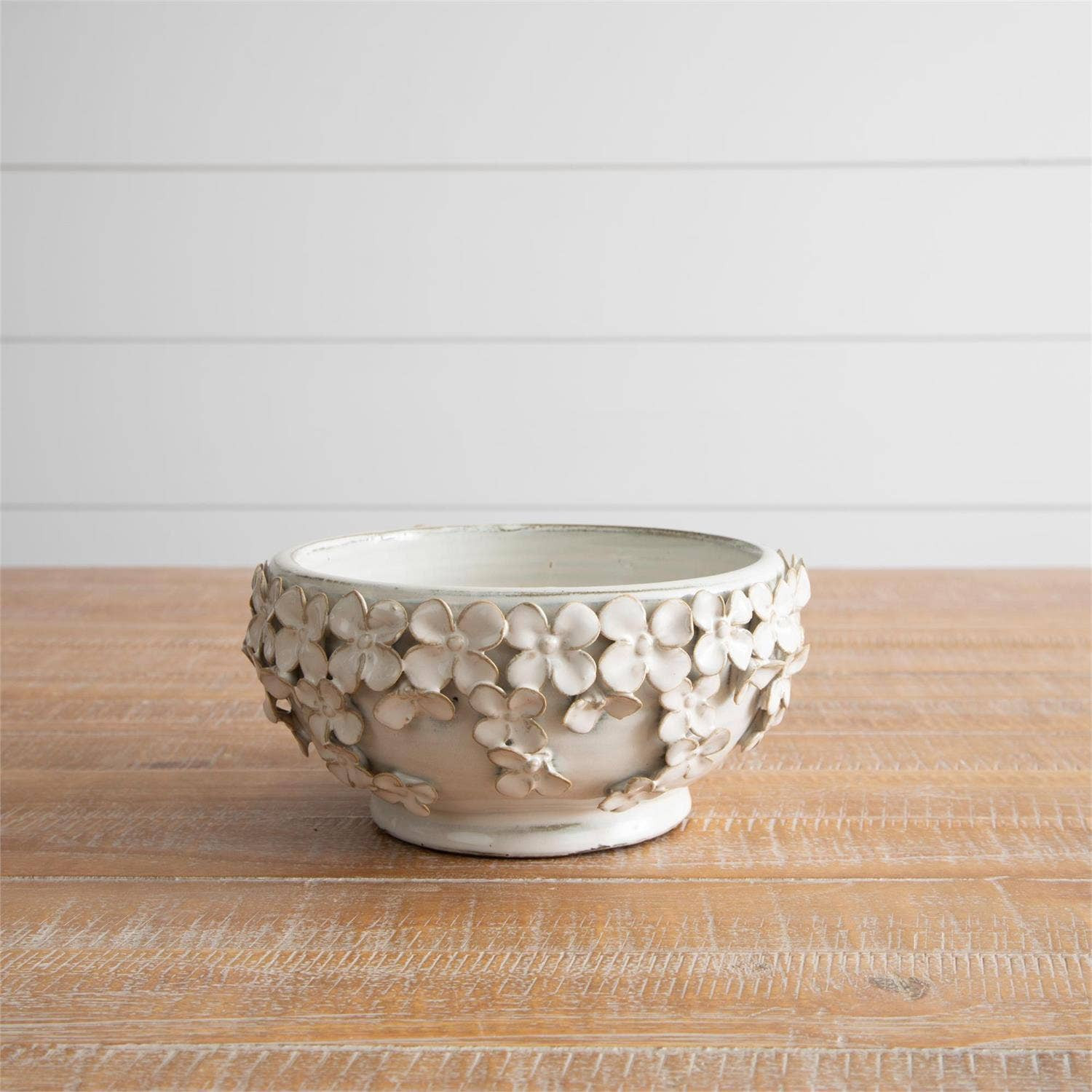 Sculpted Floral Bowl | Linen & Clove