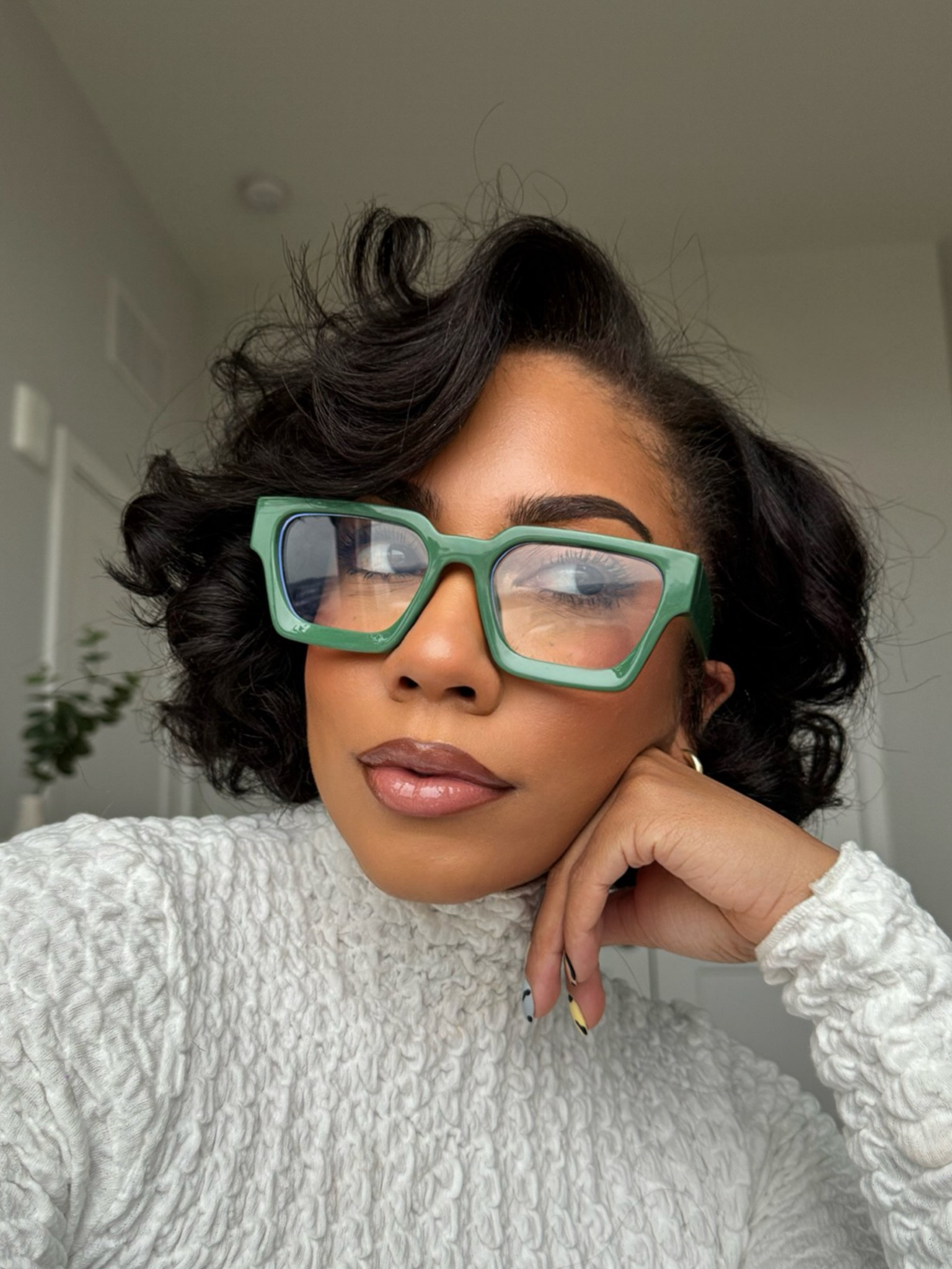 a statement frame ✨