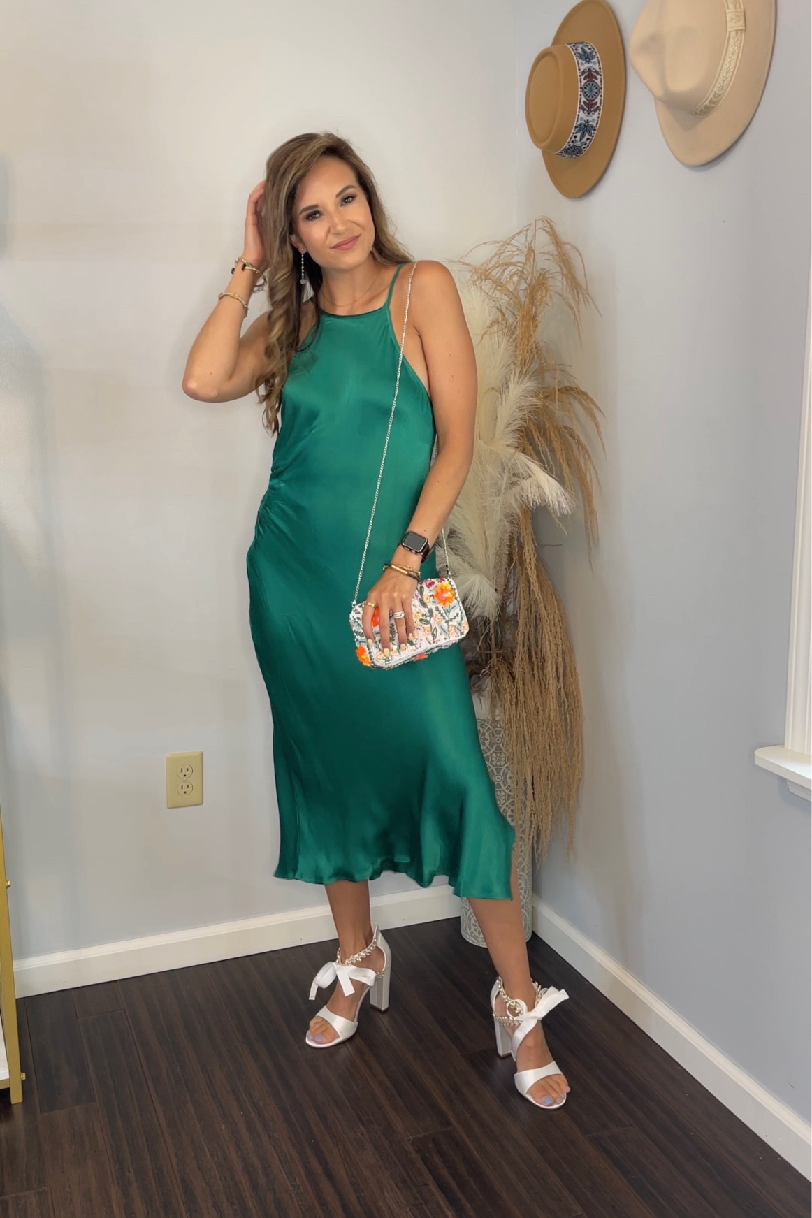 Lulus try-on

Emerald Green cocktail dress and white satin rhinestone shoes 

Bride shoes, wedding, bloom rhinestone bag 

#LTKSeasonal #LTKFind #LTKstyletip