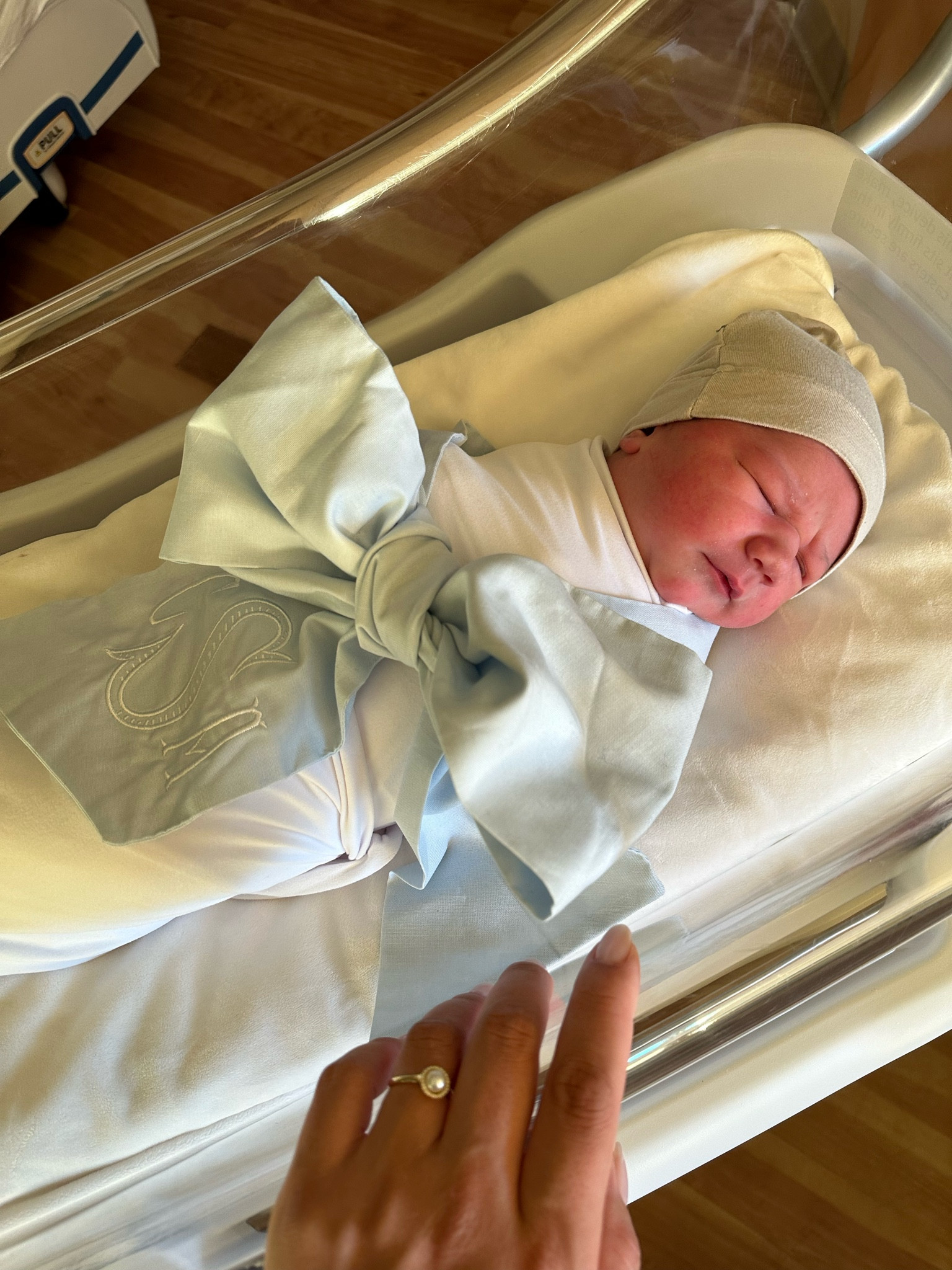 Baby bow wrap

#LTKfamily #LTKbaby #LTKfindsunder50