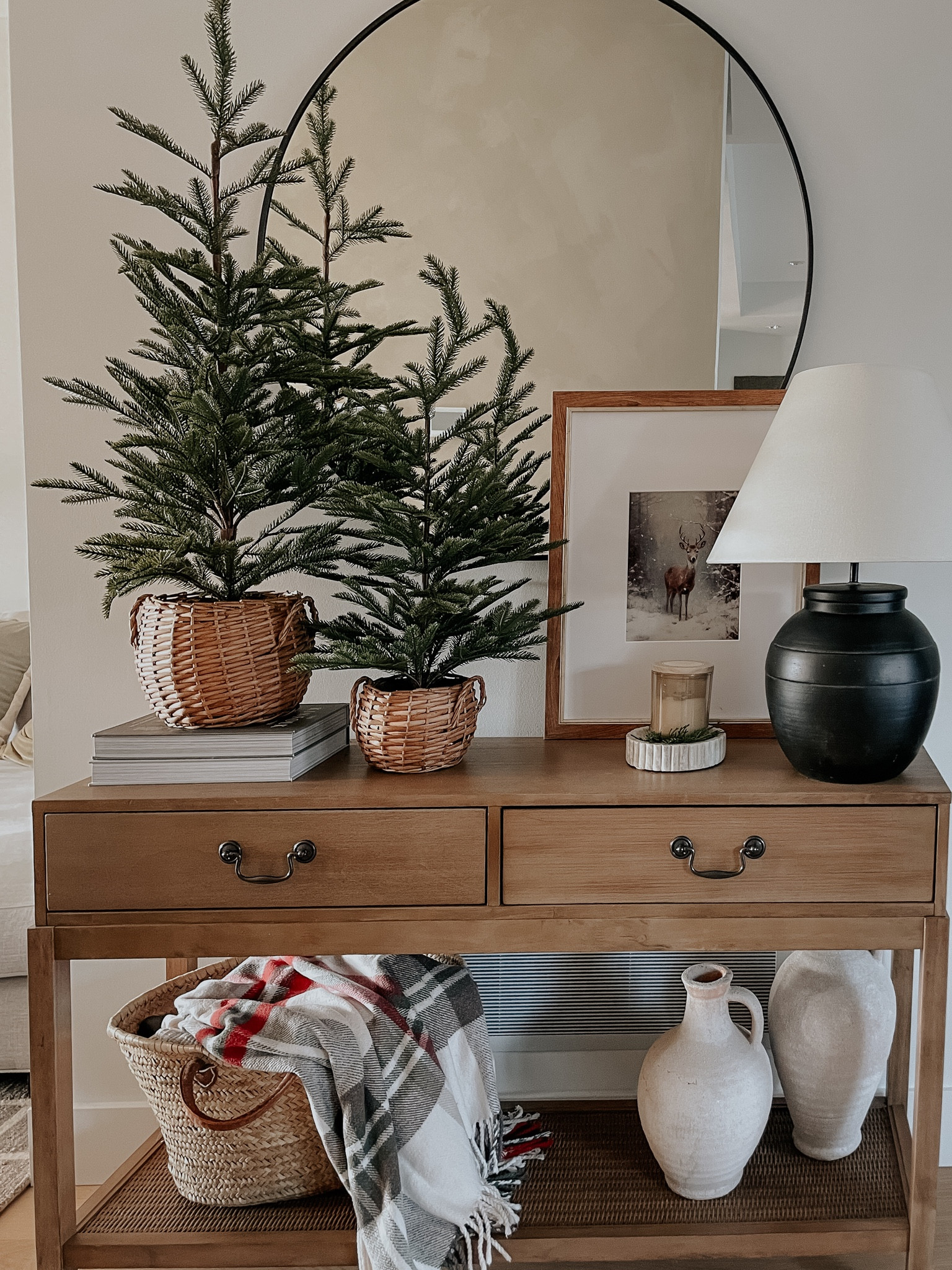 Christmas console table decor. Holiday decor.  Christmas decorating. Christmas decorations  

#LTKhome #LTKHoliday #LTKSeasonal