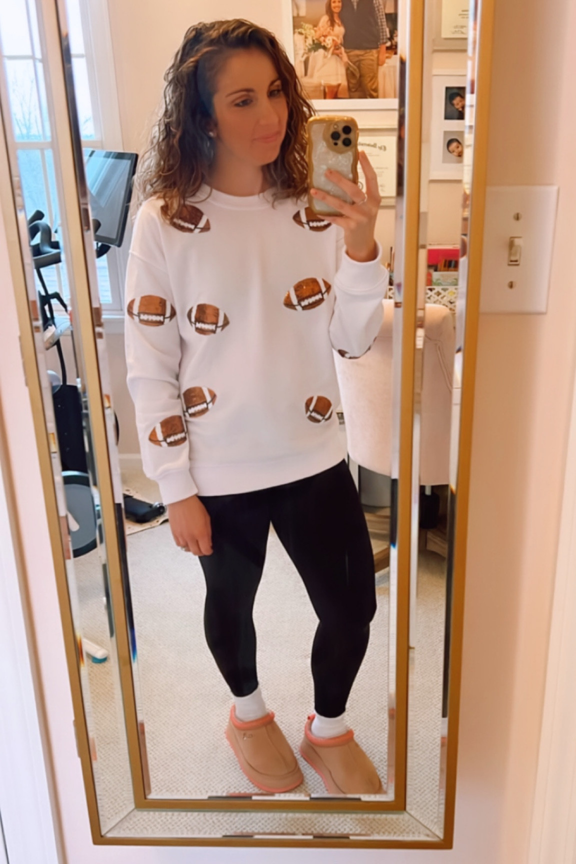 Football game day fit but make it sequins 🏈

#LTKFamily #LTKFindsUnder50 #LTKSeasonal