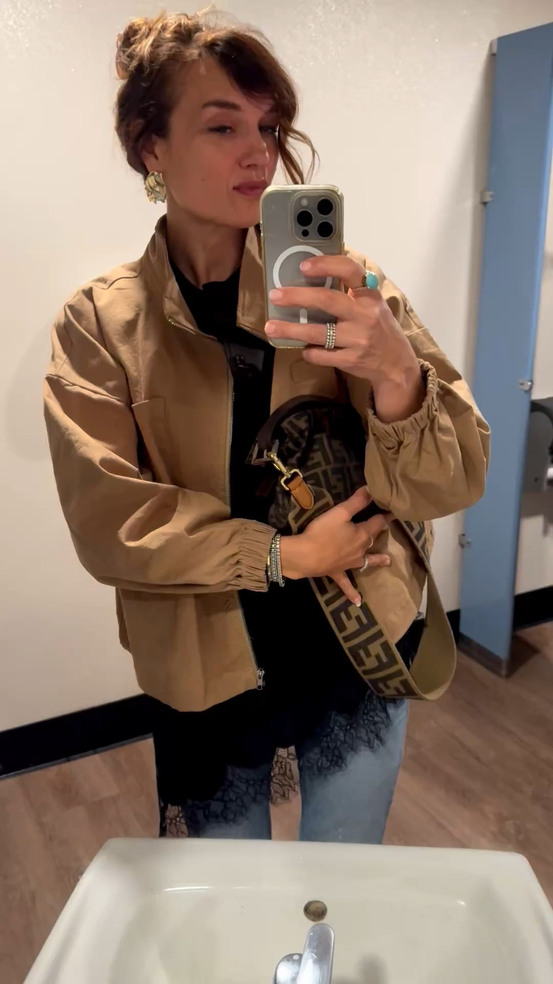 Jacket fits
Oversized in small 
Cropped jeans 
Lace tee from Zara in small / 4