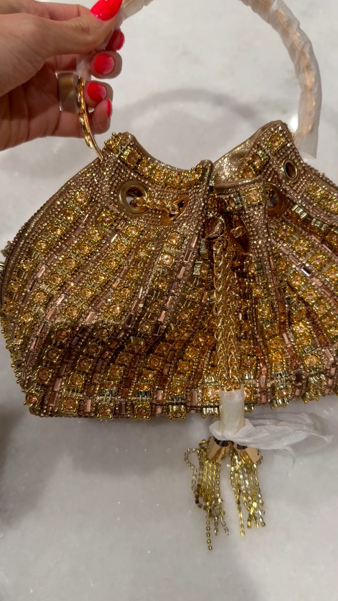 If you’re looking for an expensive looking bag for any event this one is stunning! 

#LTKFindsUnder100 #LTKFindsUnder50