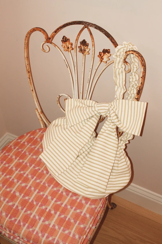 Crossbowie Ivory Striped Bow Bag | Lulus