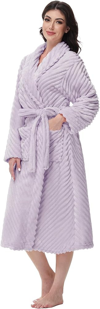 Yurhap Premium Robes for Women - Super Soft Cozy Fleece Womens Robe Plush Long Bathrobe | Amazon (US)