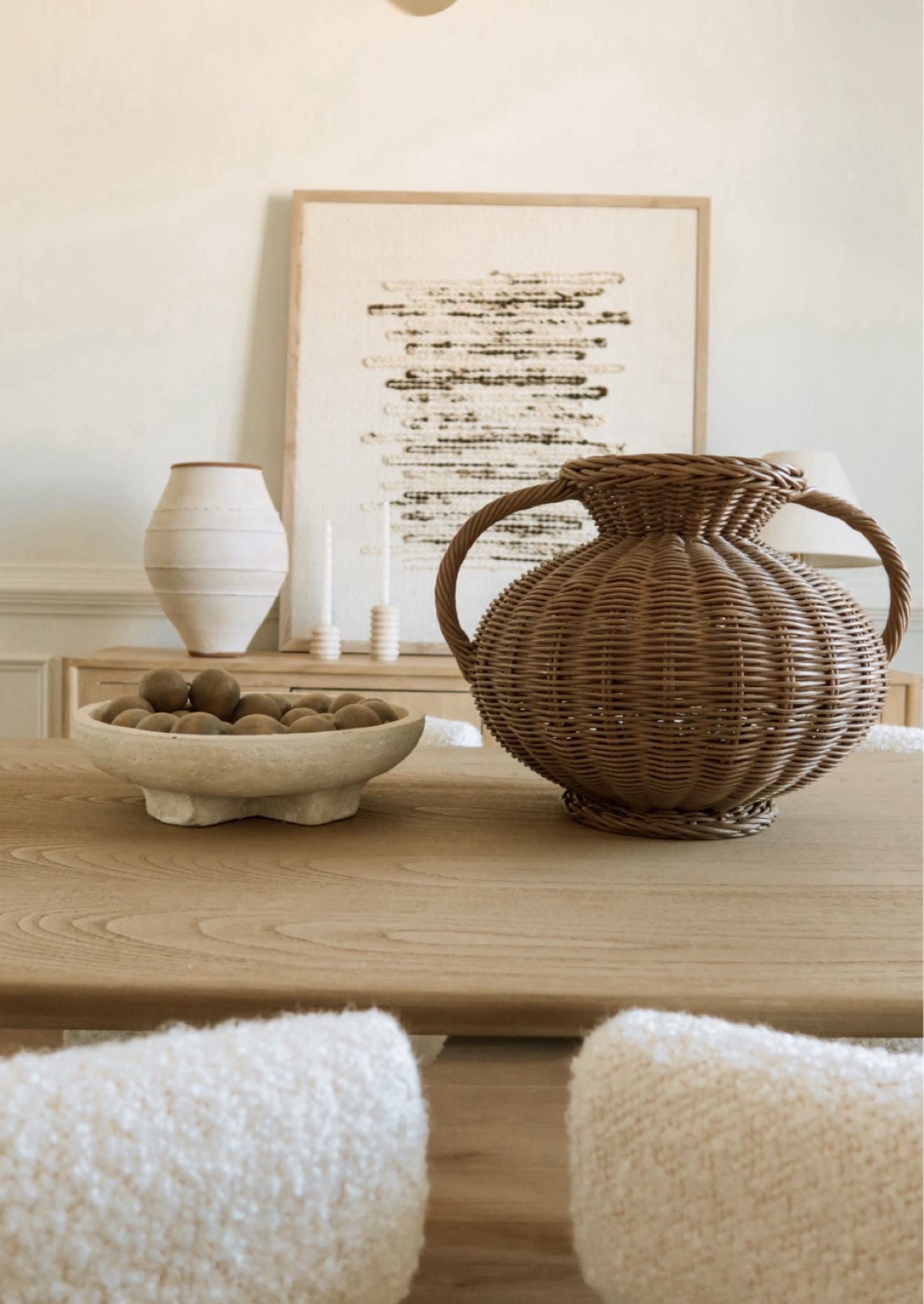 Vase on SALE! 
Vase- decor- dining room 

#LTKHome #LTKFindsUnder50 #LTKStyleTip