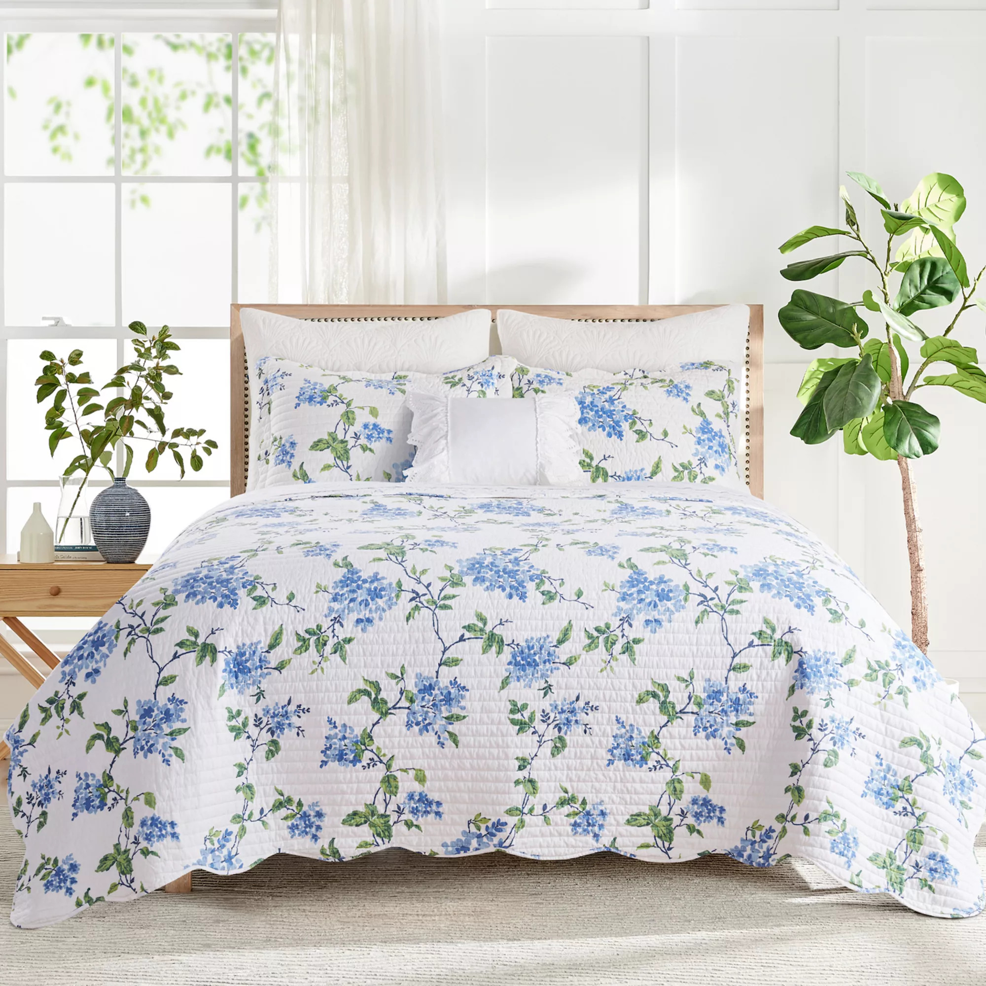 Draper James Darlene 3-pc. Reversible Scalloped Quilt Set | Kohl's