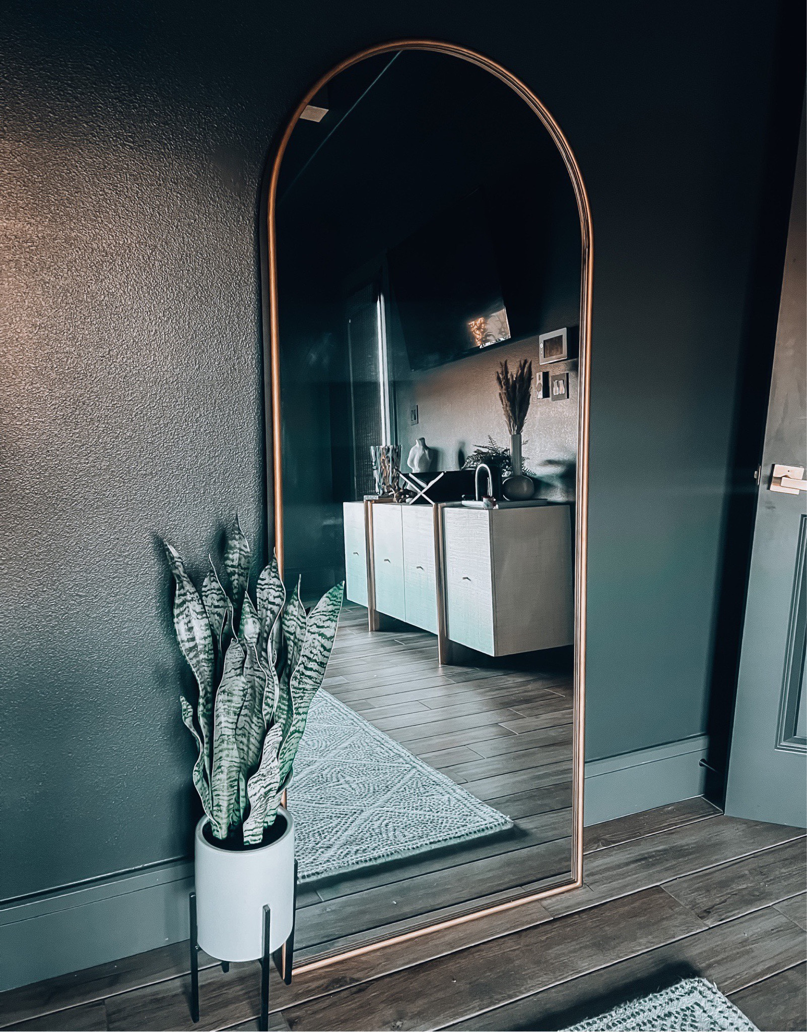 Our mirror is still on sale!! 
Run, don’t walk!

#LTKunder100 #LTKSale #LTKsalealert