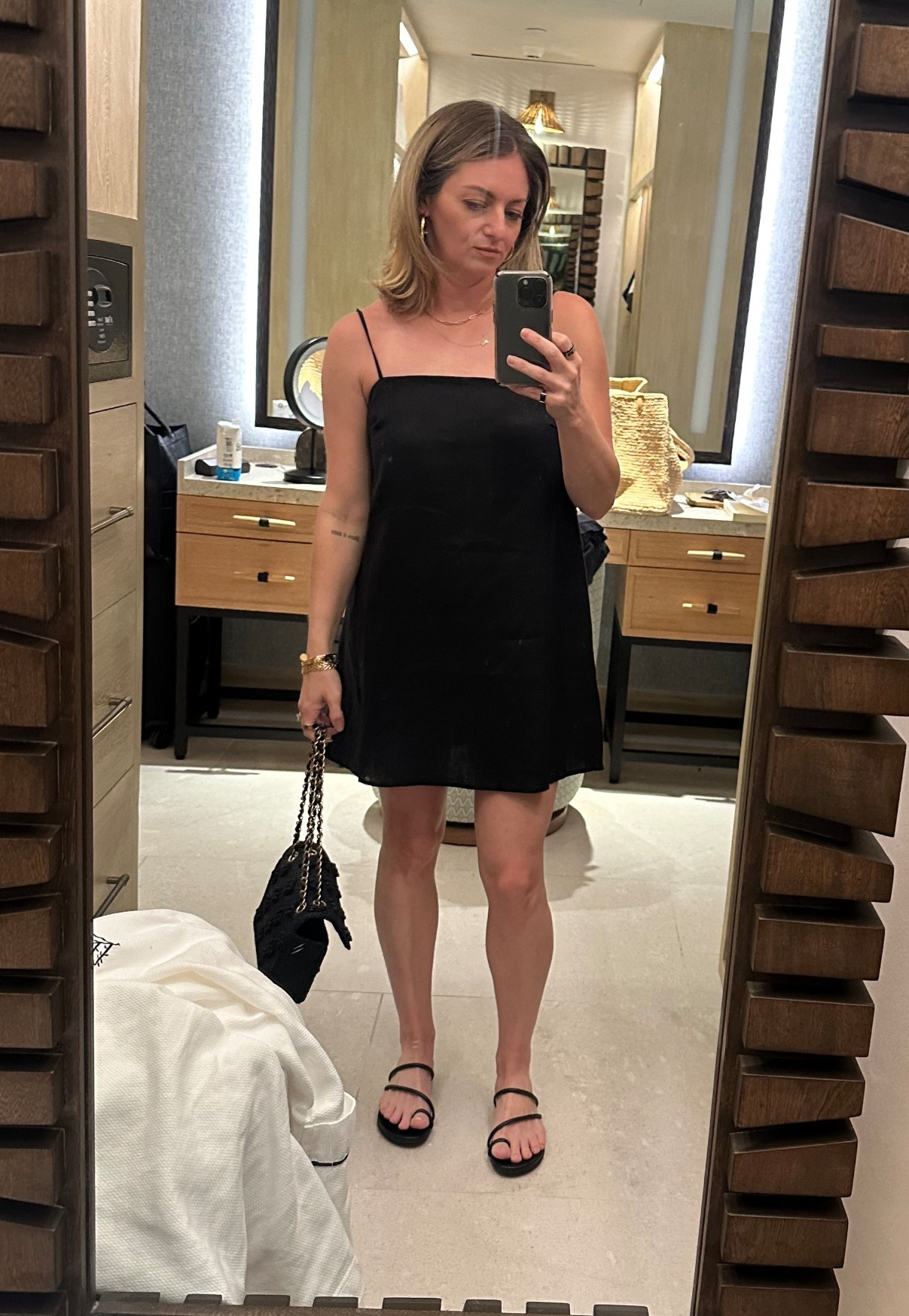 Love this little linen dress from Reformation. Perfect for a quick getaway!  

 #LTKSeasonal #LTKStyleTip #LTKTravel