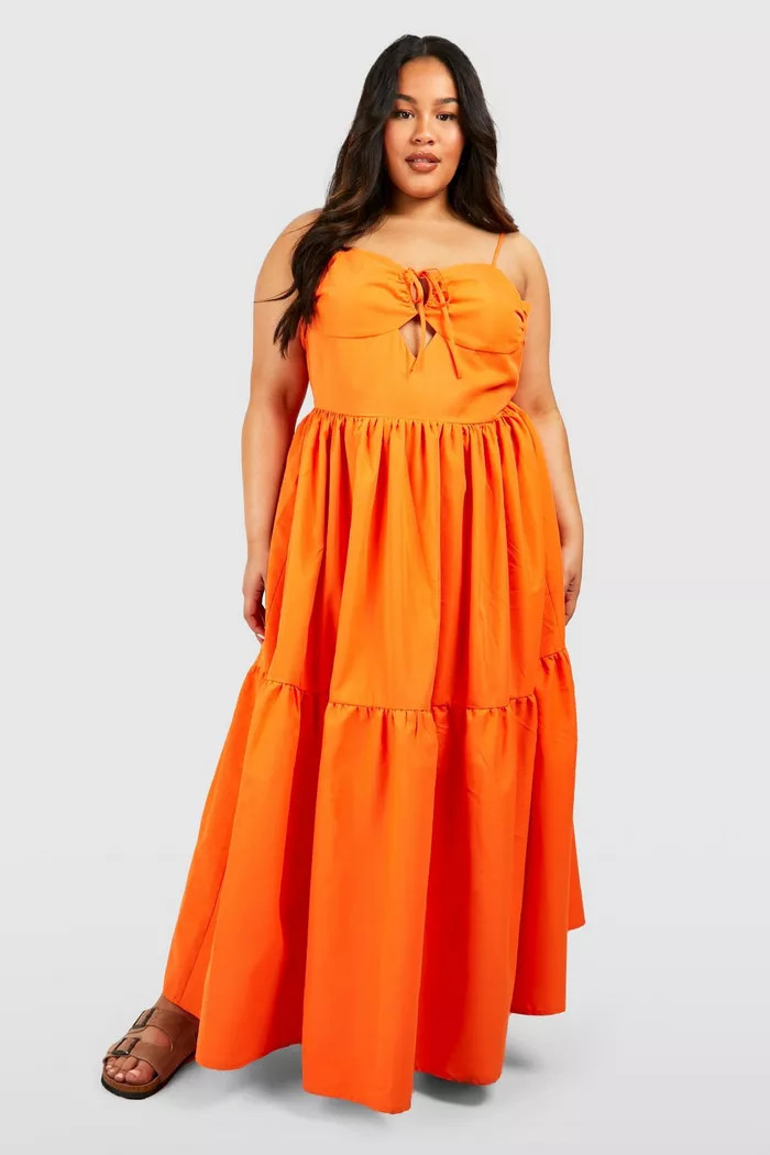 Plus Woven Halter Maxi Dress | boohoo (US & Canada)