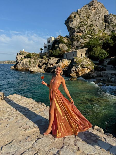 All dressed up for the most epic wedding in Sicily ✨

#LTKWedding #LTKTravel