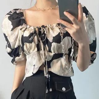 Puff-Sleeve Floral Cropped Blouse | YesStyle Global