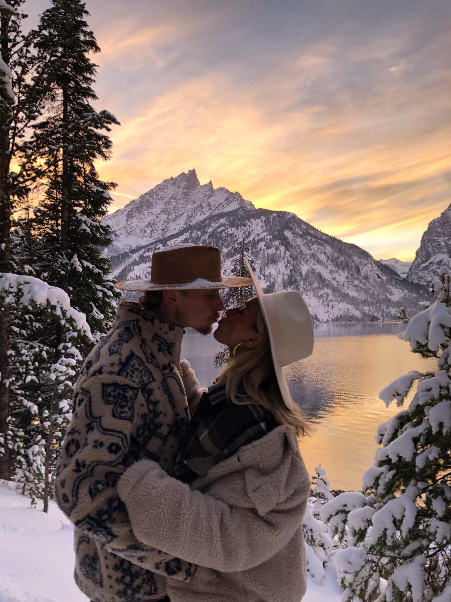 Cozy coats for winter ❄️

#LTKHoliday #LTKCyberWeek #LTKGiftGuide