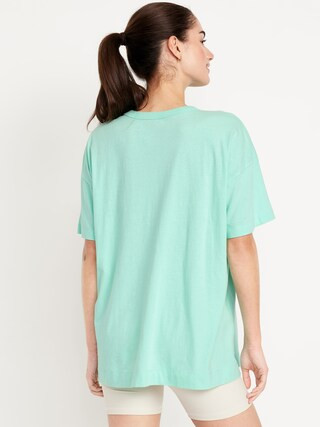 Oversized EveryWear Graphic Tunic T-Shirt | Old Navy | Old Navy (US)