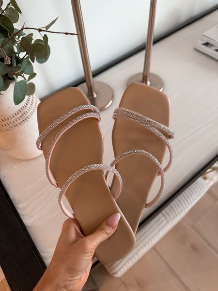 Amazon sandals under $30

Amazon shoes, summer sandals, spring sandals, wedding guest outfit, neutral shoes, neutral slides, neutral shoes, bridesmaid shoes,
Vacation outfit, vacation style, resort outfit, resort style, airport outfit, spring outfit, festival shoes, country concert outfit 

#LTKFestival #LTKfindsunder50 #LTKshoecrush