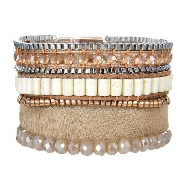 Lucca | Victoria Emerson