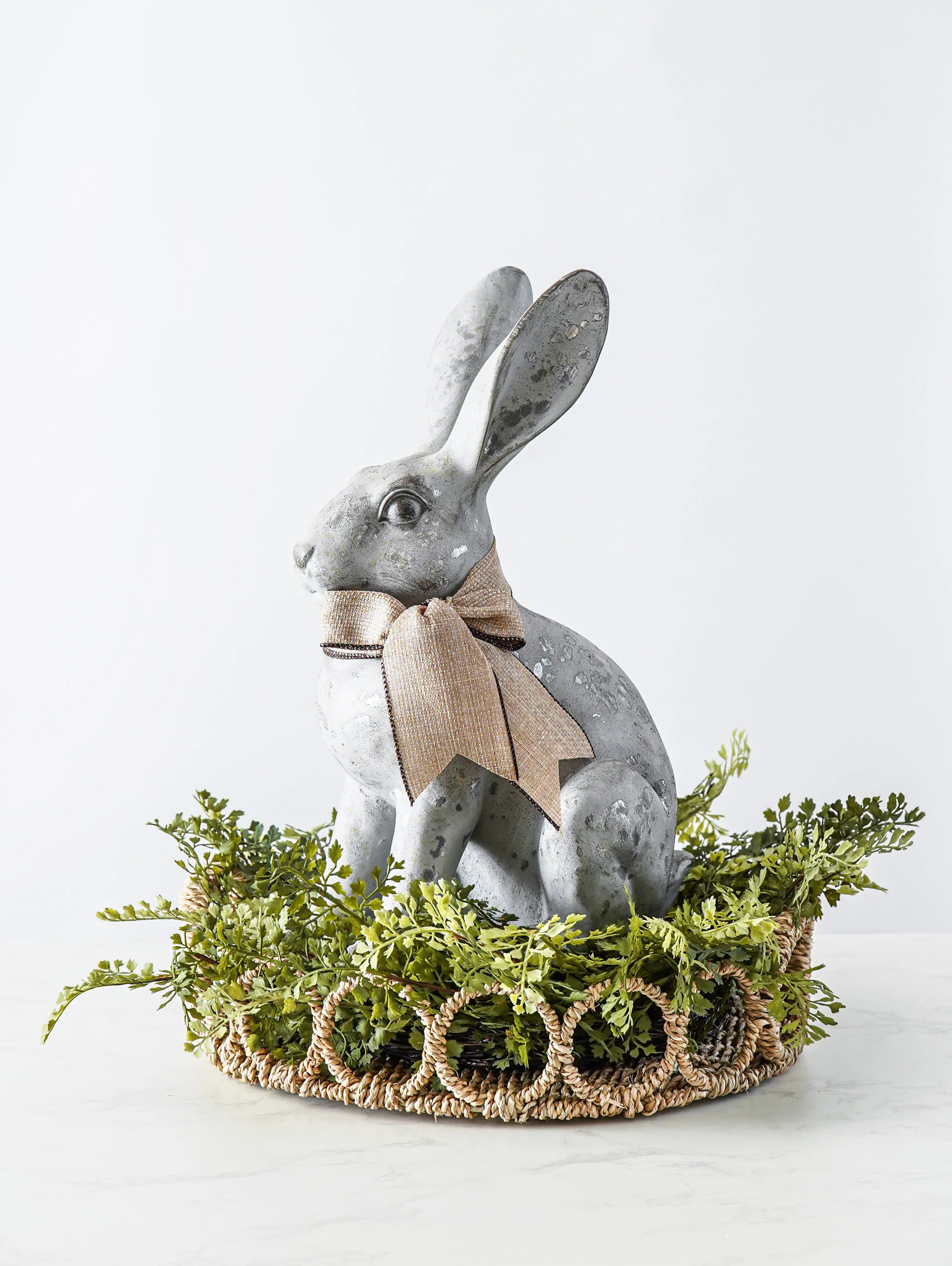 Distressed Sitting Rabbit | MJHome