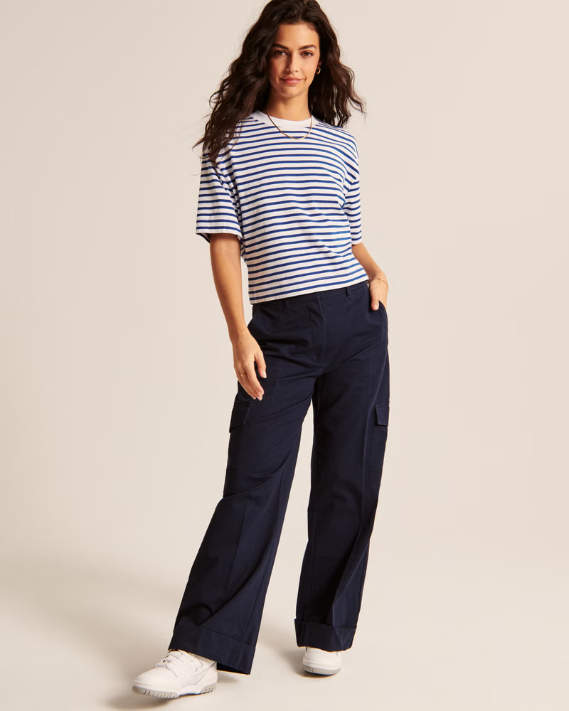 Essential Short-Sleeve Wedge Tee | Abercrombie & Fitch (US)