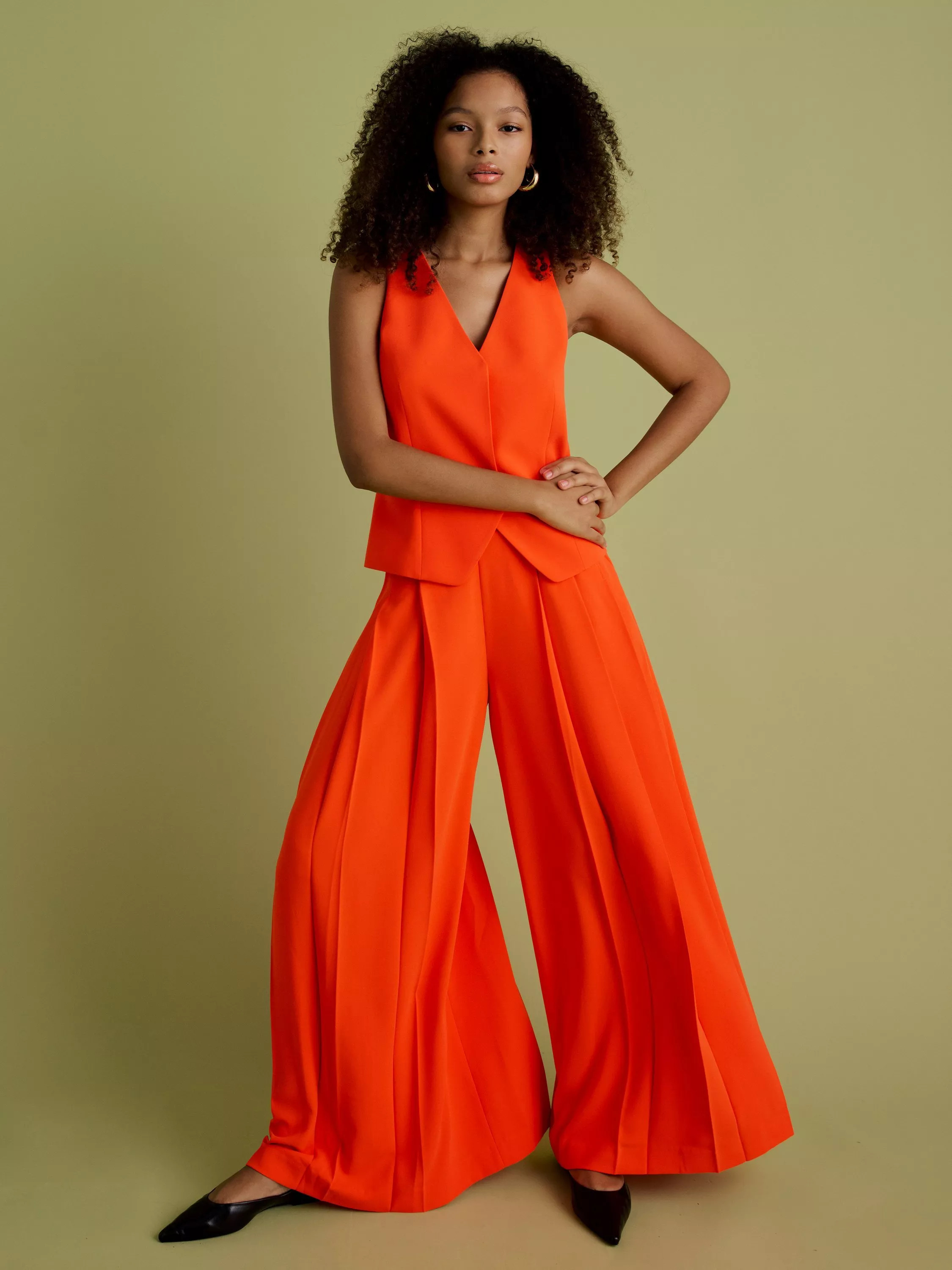 FLORERE Deep Pleat Wide Leg Trousers | John Lewis (UK)