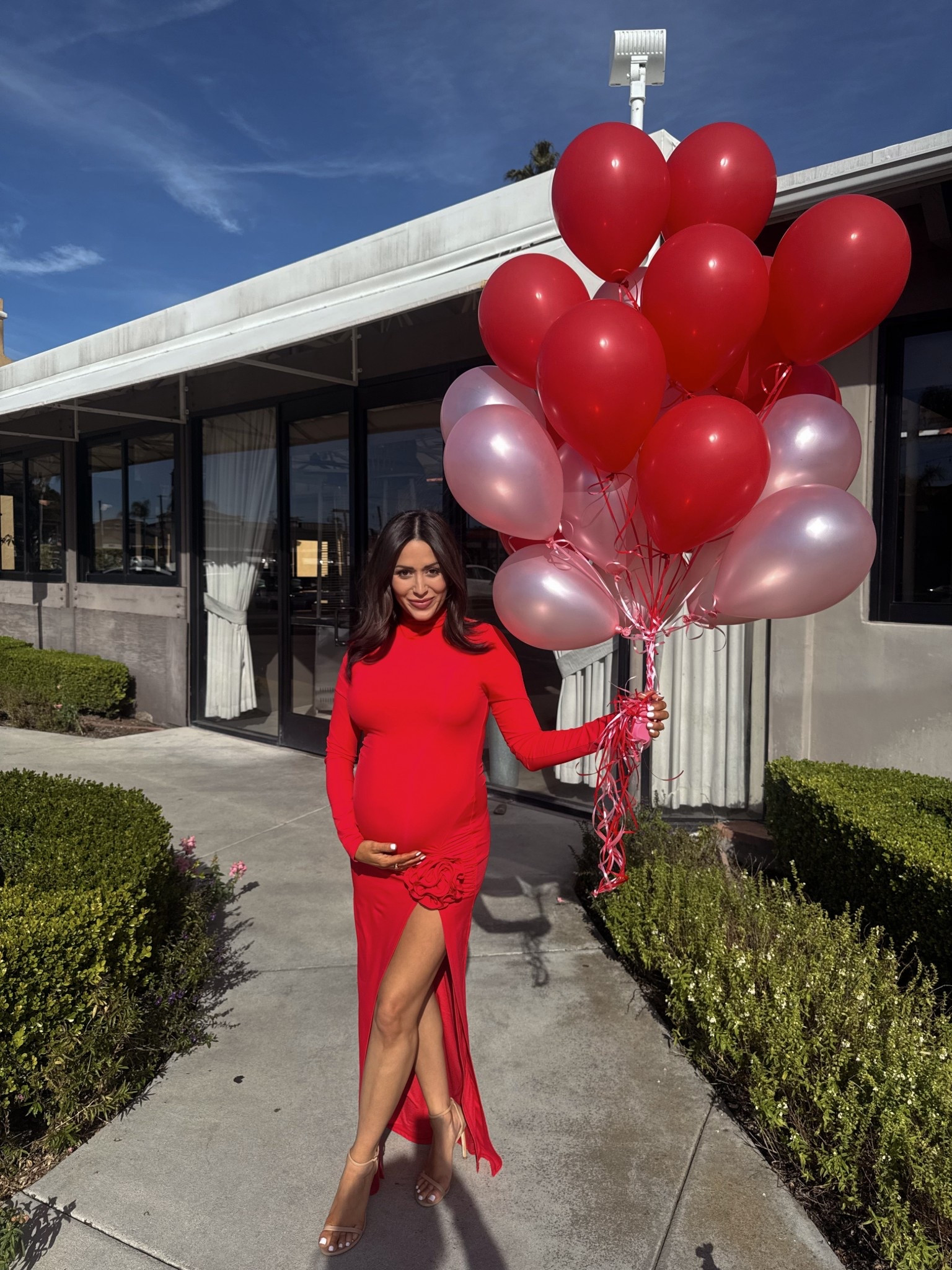 Red baby shower dress❤️

Red dress | Revolve | Bump friendly

#LTKBump #LTKPetite #LTKmomlife