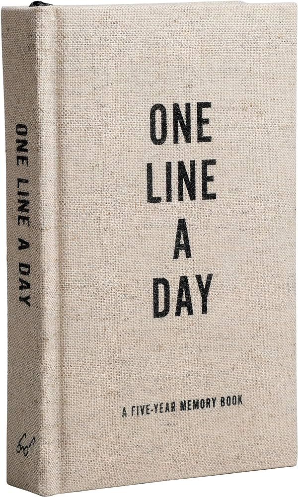 Canvas One Line a Day: A Five-Year Memory Book (Yearly Memory Journal and Diary, Natural Canvas C... | Amazon (CA)