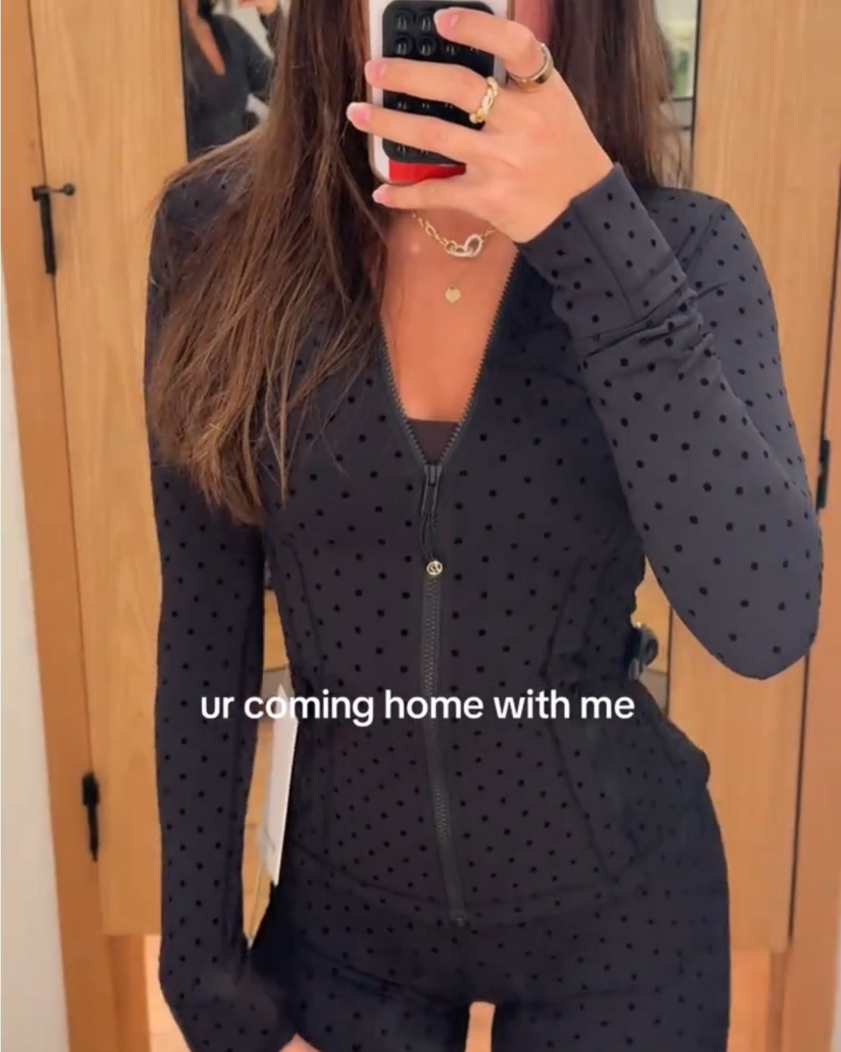Lulu polka dot set 
I'm wearing a size 2 in both