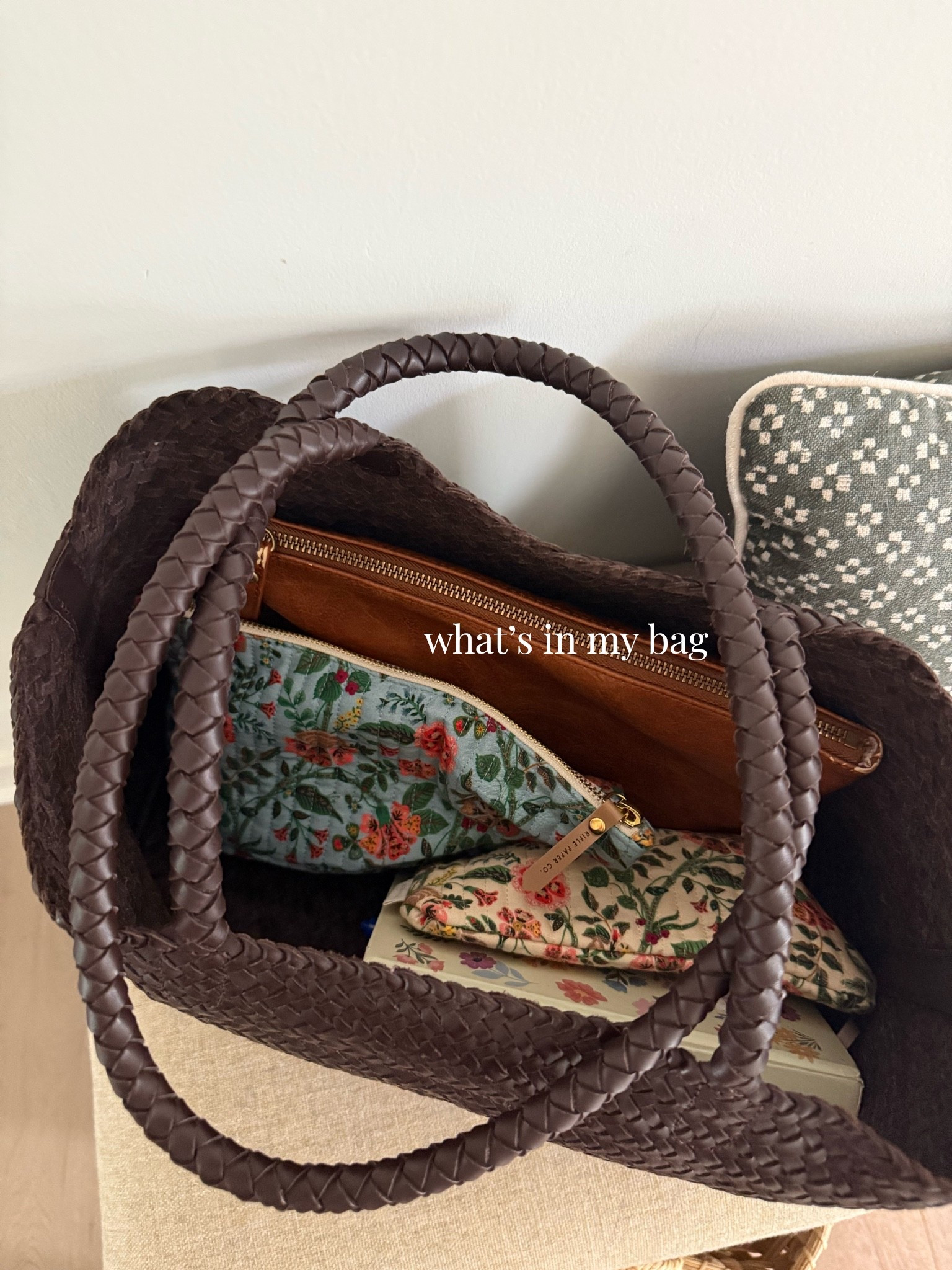 what’s in my bag plus snacks :)

#LTKmomlife