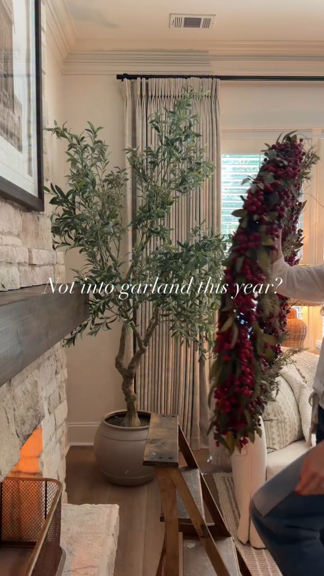 Every year I start with the same question — how do I make the mantle feel fresh without overdoing it?

Comment “links” for everything I used, because this year’s look might be my favorite yet. I skipped the garland completely and focused on one beautiful focal point: a classic wreath tied with a velvet bow that instantly brought the whole space to life.

It’s simple but layered with warmth — the kind of look that makes the room feel calm, cozy, and quietly festive. If you’ve been wanting to simplify your holiday decorating, this might be your sign.