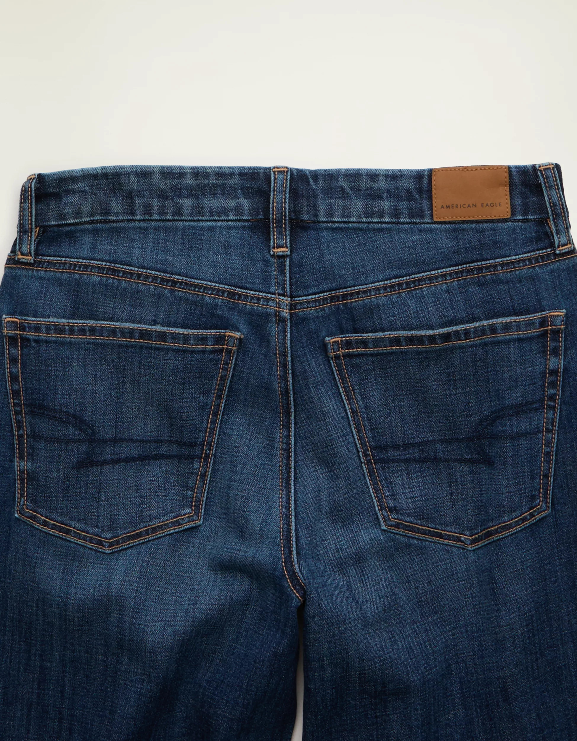 AE Curvy High-Waisted Stovepipe Jean | American Eagle Outfitters (US & CA)