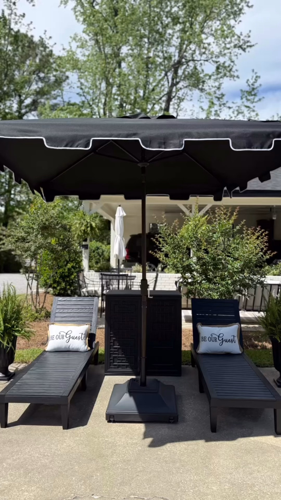 If this is your vibe… then you’ve found your new best friend! Here at @pridgensfarmhouse this modern farmhouse aesthetic can be found inside and out of my home! Outdoor space for the Summer and for entertaining friends & family.
#pridgensfarmhouse #modernfarmhouse #black&white #outdoorspace #backyard #patio #amazonmusthaves #summervibes #lounging #beourguest

#LTKHome #LTKSeasonal #LTKSaleAlert