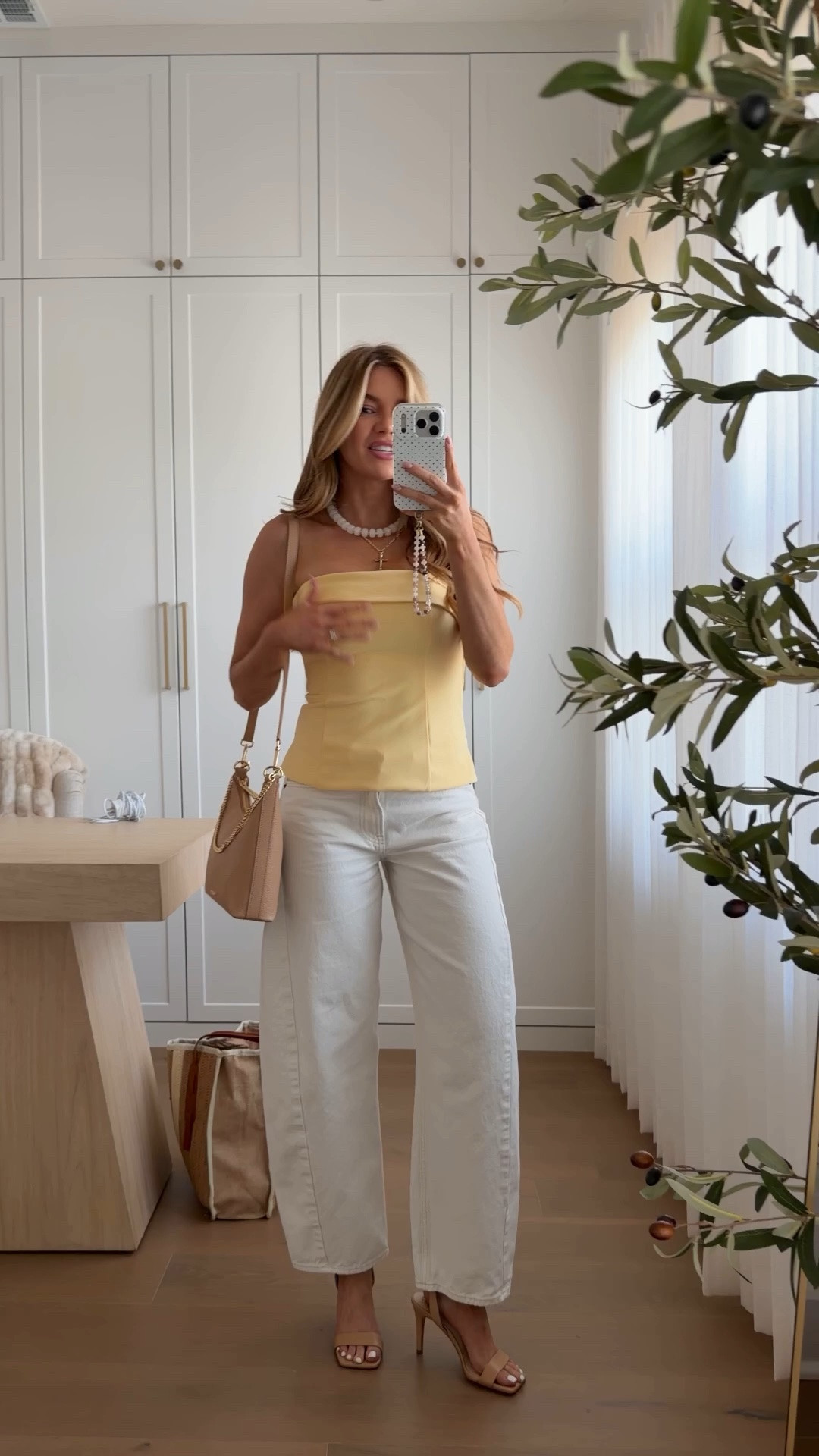 top: xs // jeans: 24 regular // code AFSUMMER at abercrombie this weekend!
