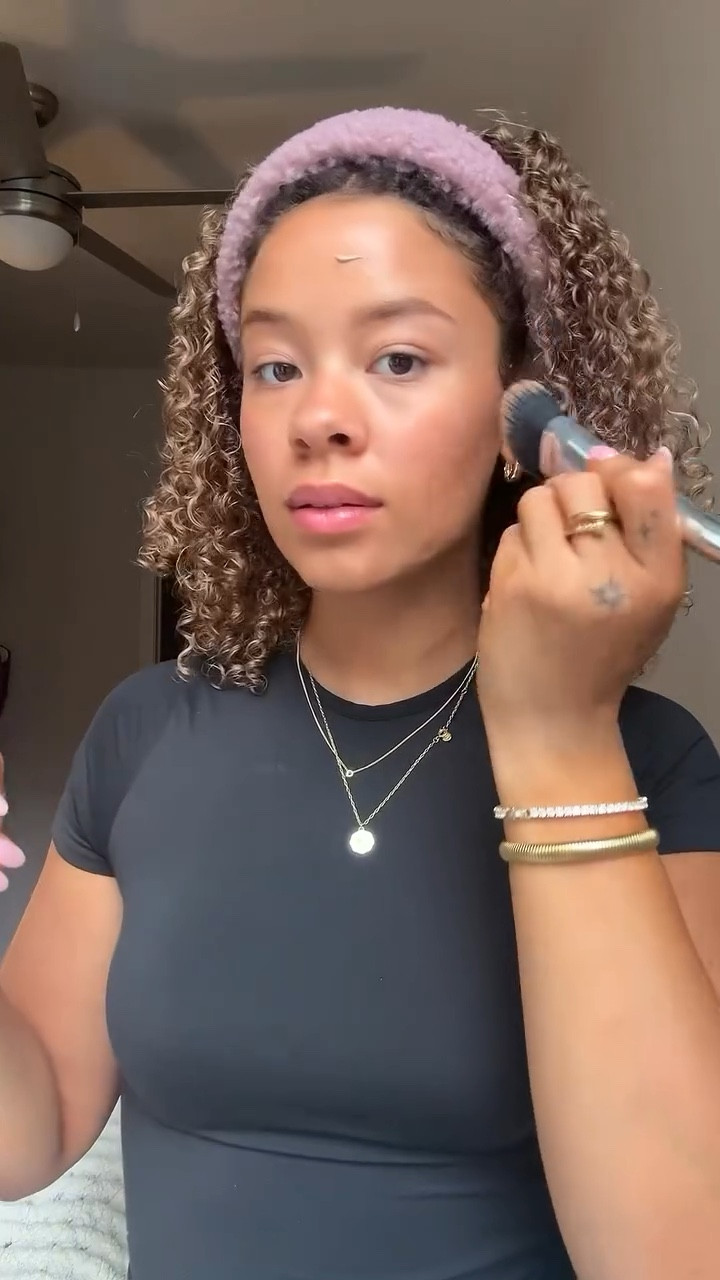 current face 🥝🎀

#LTKSeasonal #LTKBeauty #LTKVideo