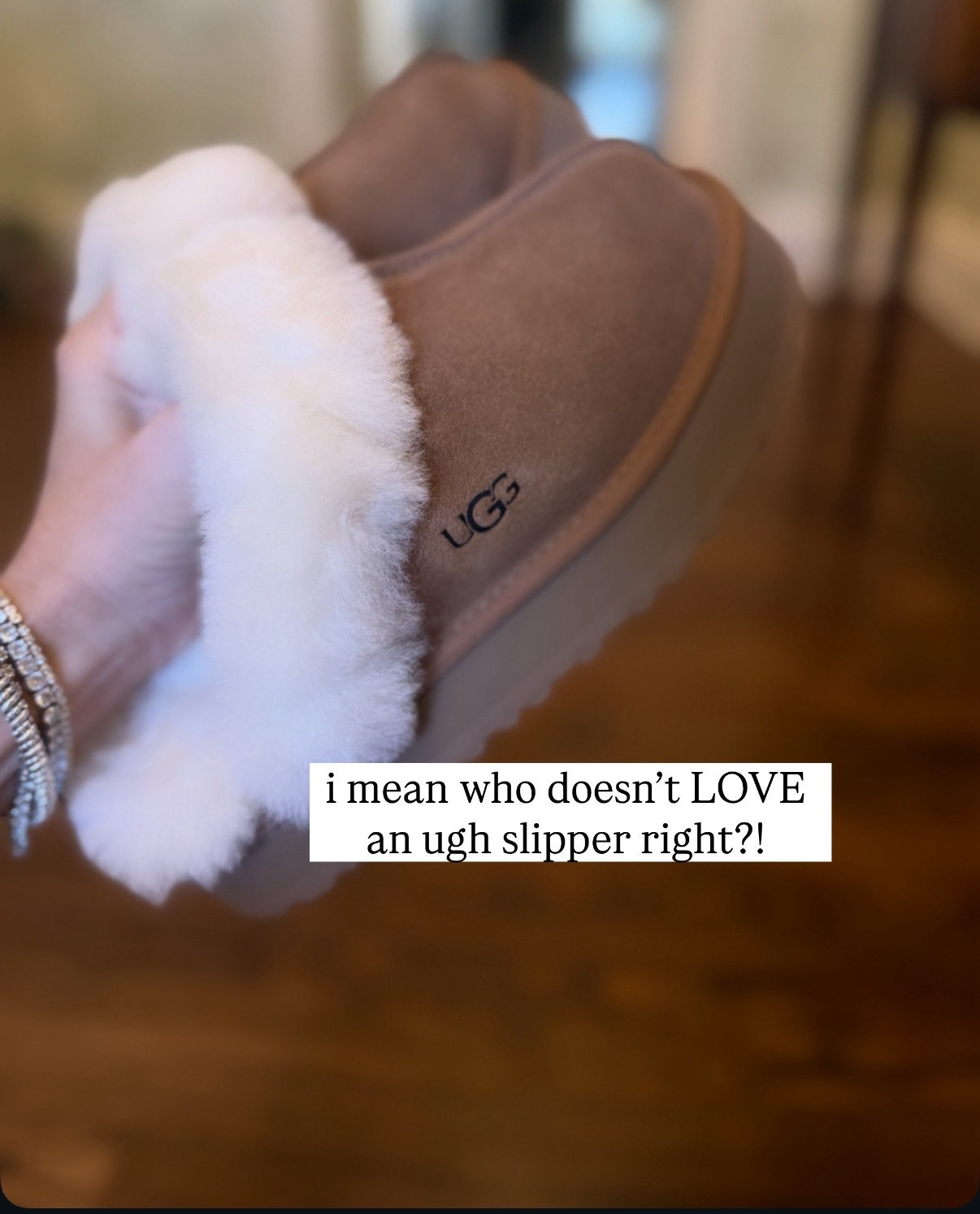 Anyone would be happy to receive uggs!!! 

#LTKmorningroutine #LTKHoliday #LTKGiftGuide