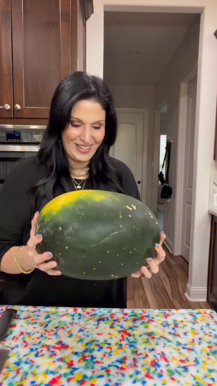 ⭐️OUR 11TH WATERMELON OF THE SEASON⭐️ HOW DID WE DO FAM? #watermelon #11 #texas #eastcoast #series