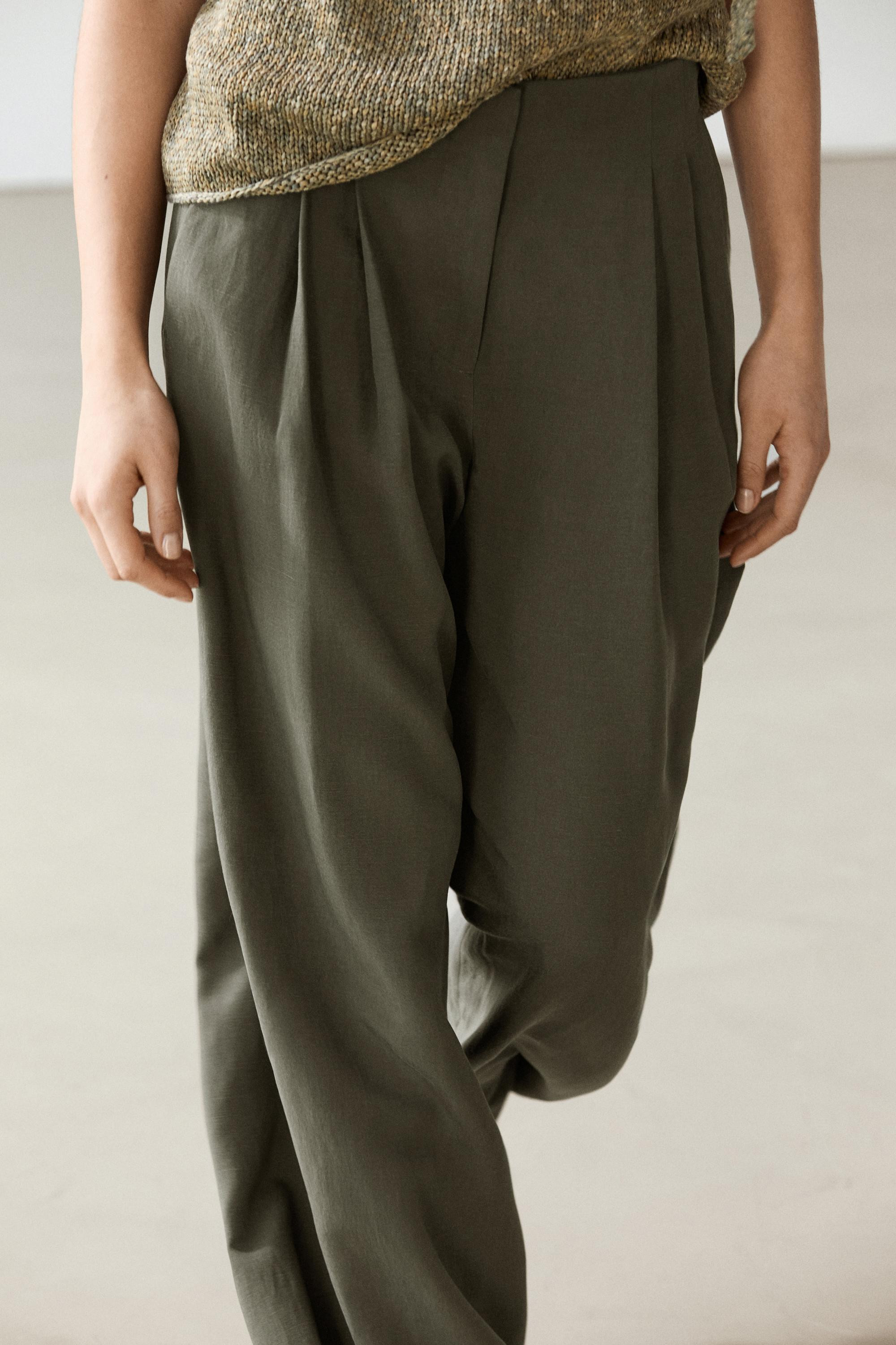 Darted wide-leg trousers | Massimo Dutti US