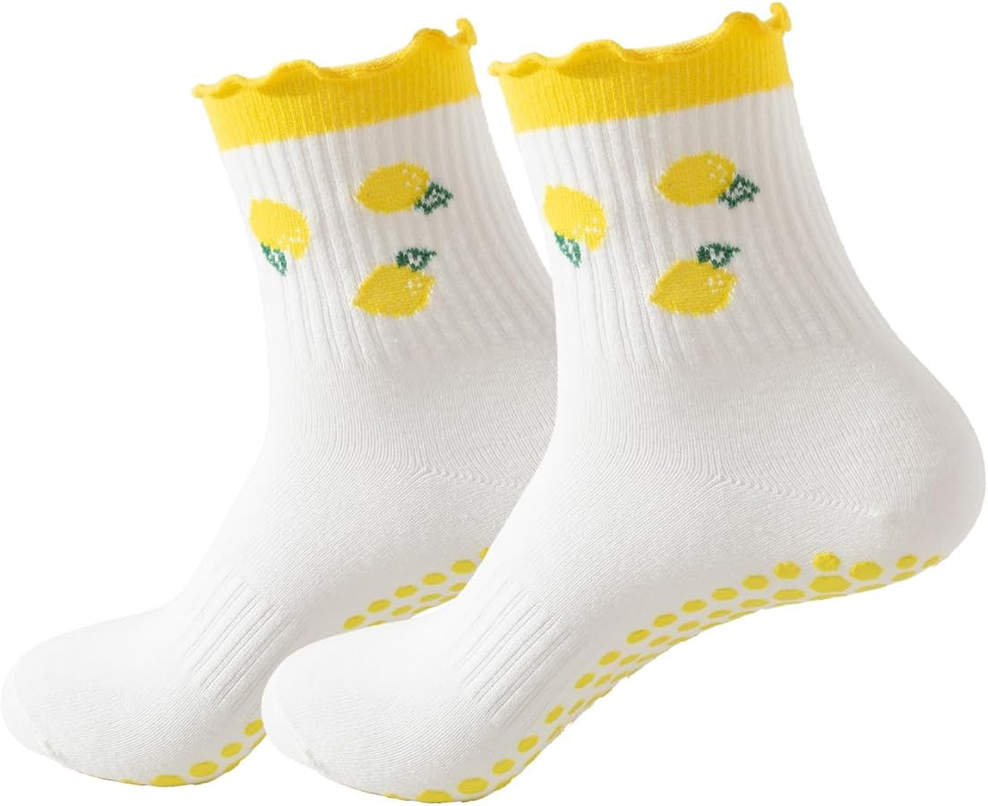 Women Pilates Non Slip yoga socks, ballet sports cherry fitness hospital rehabilitation slipper Socks | Amazon (US)