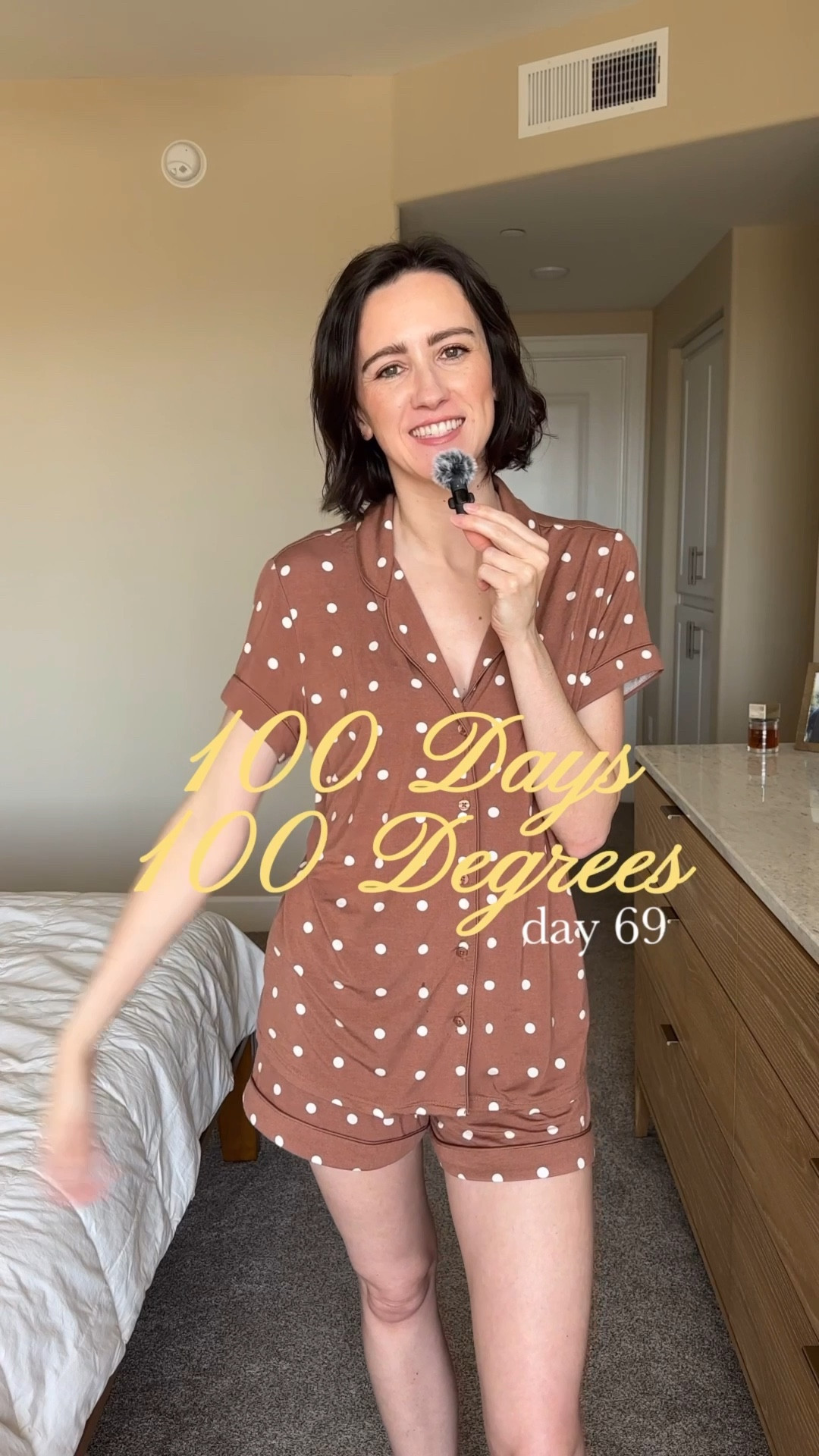 A casual outfit was on the agenda for a day of fun with my mom! We got coffee & donuts this morning before our nail appt, and then I took her to see Freakier Friday! It was a great day! 

#LTKStyleTip #LTKSeasonal