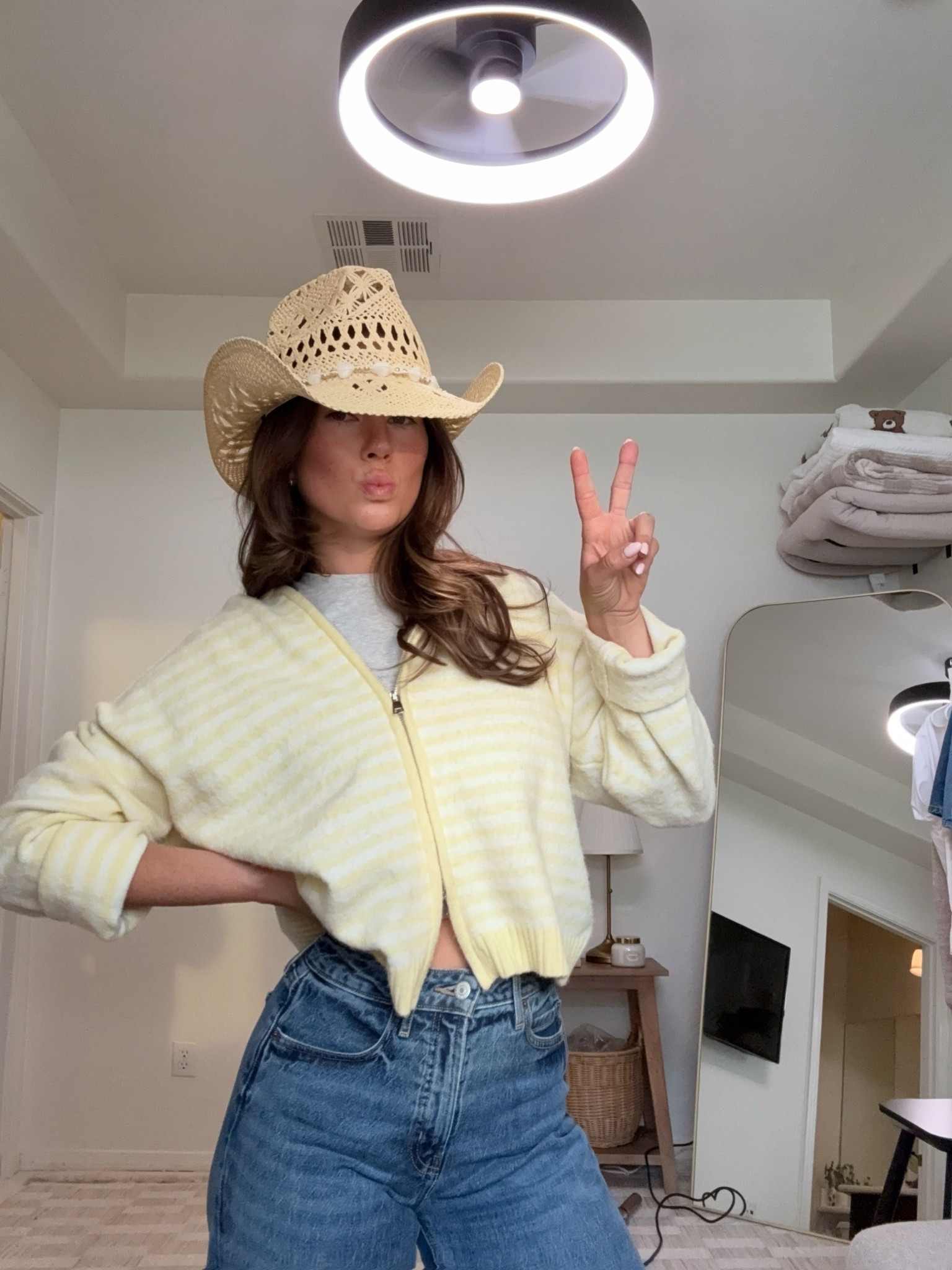 Coastal cowgirl hat 



#LTKTravel #LTKootd #LTKU