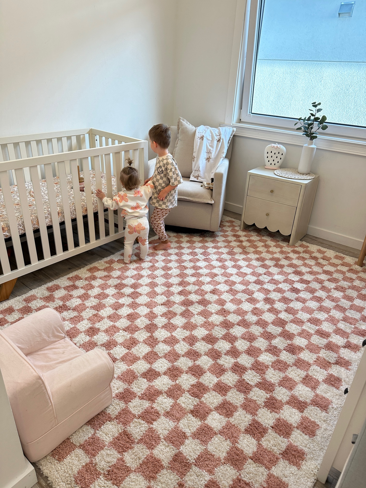 Absolutely love this rug! It comes in a few different colours too (for boys!) #ltkdecor #homedecor #babygirlroom 

#LTKcanada