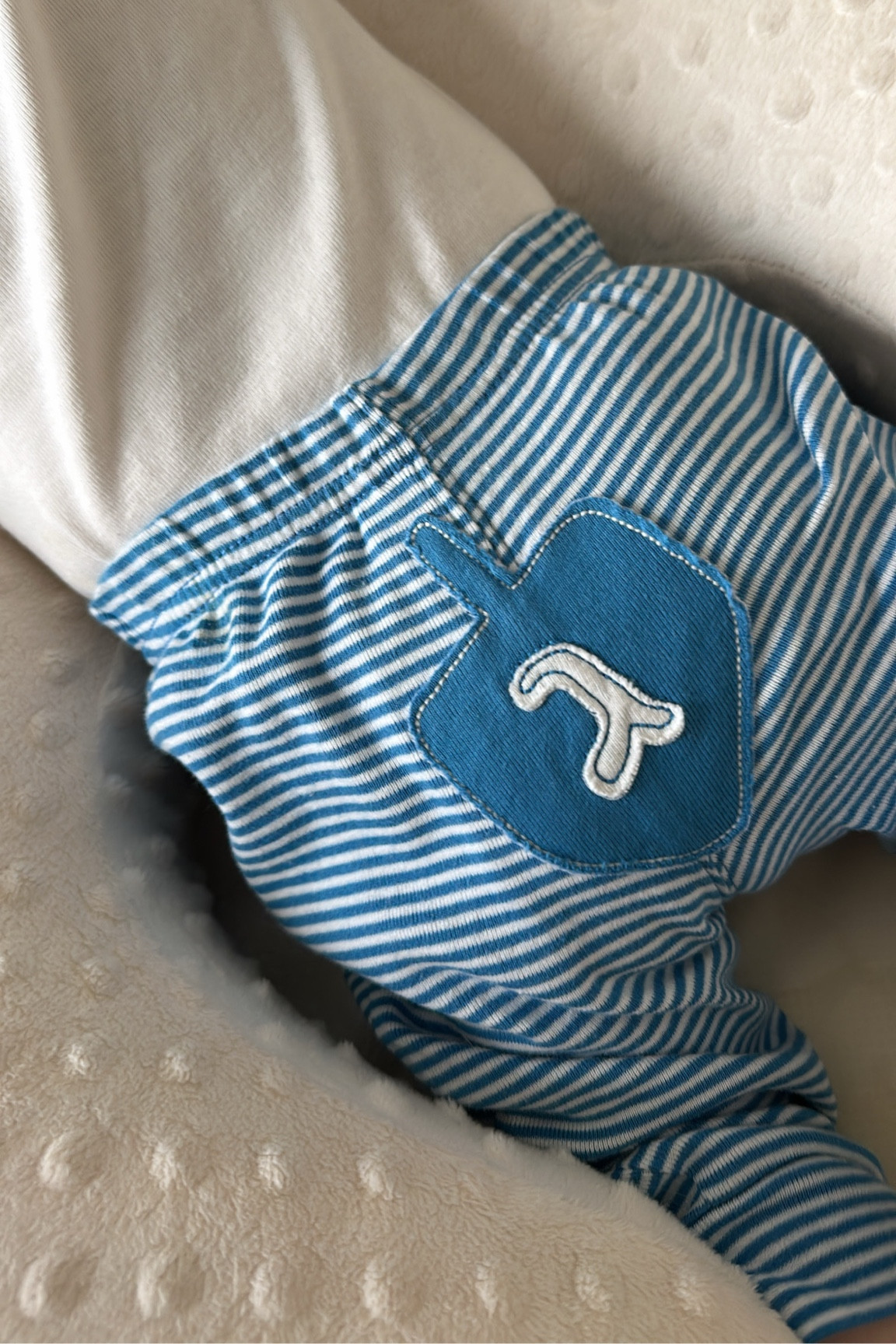 the cutest Hanukkah set 🩵

#LTKBaby