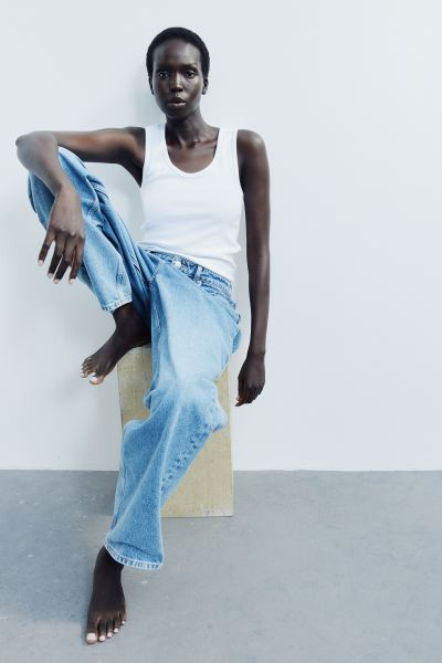 Ribbed vest top - White - Ladies | H&M GB | H&M (UK, MY, IN, SG, PH, TW, HK)