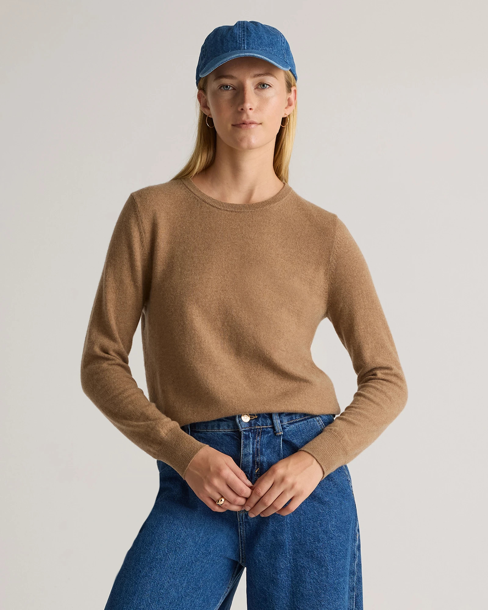 Quince | The Cashmere Crewneck in Charcoal | 100% Grade A Cashmere Sweater - Size Large | Quince