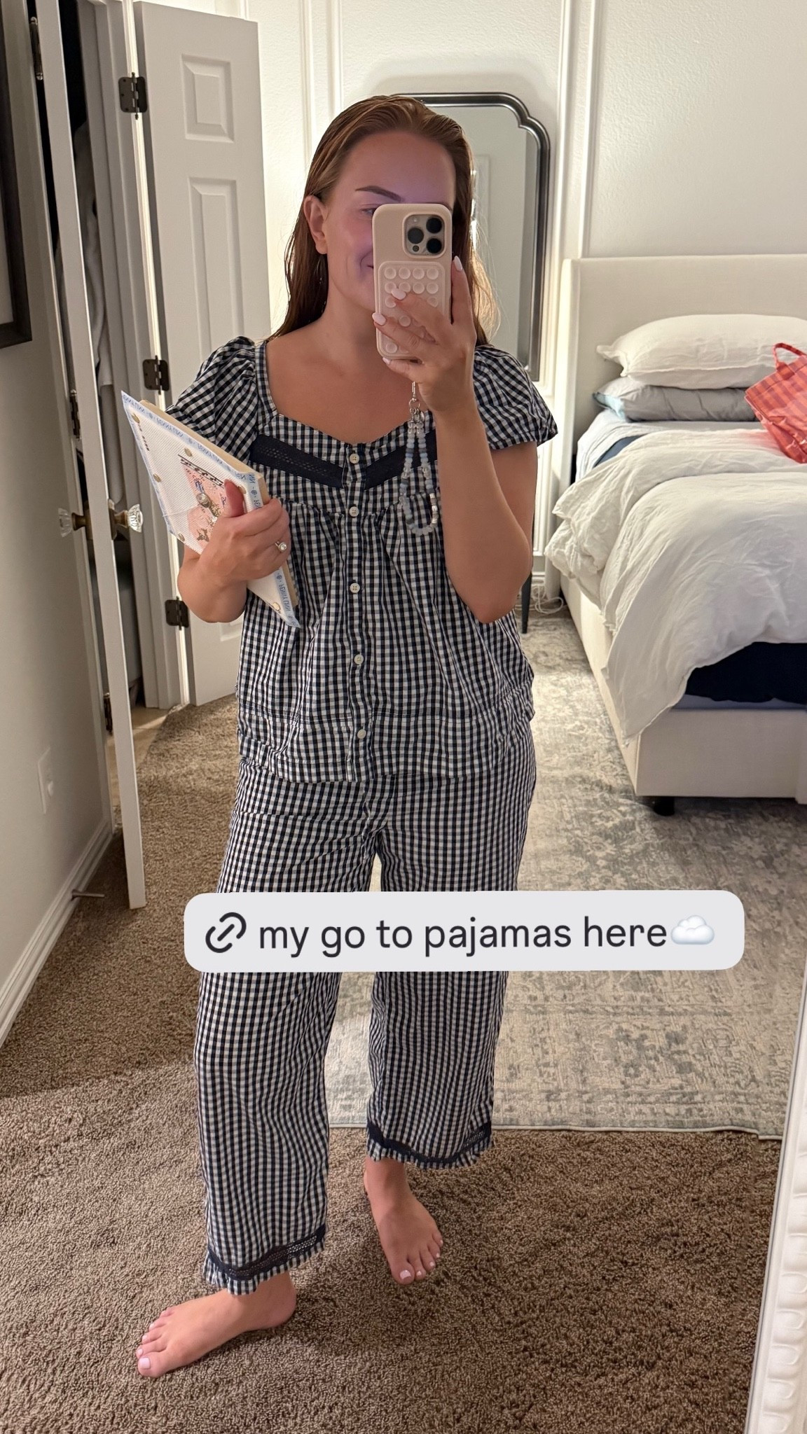 My go-to pajamas lately 🤍 This gingham PJ set is SO cute but still comfy enough for actually sleeping/lounging in. Love the feminine details and lightweight feel — one of those sets that makes getting ready for bed feel a little more put together!
#pajamas #pajamaset #ginghampajamas #loungewear #momstyle #sleepwear