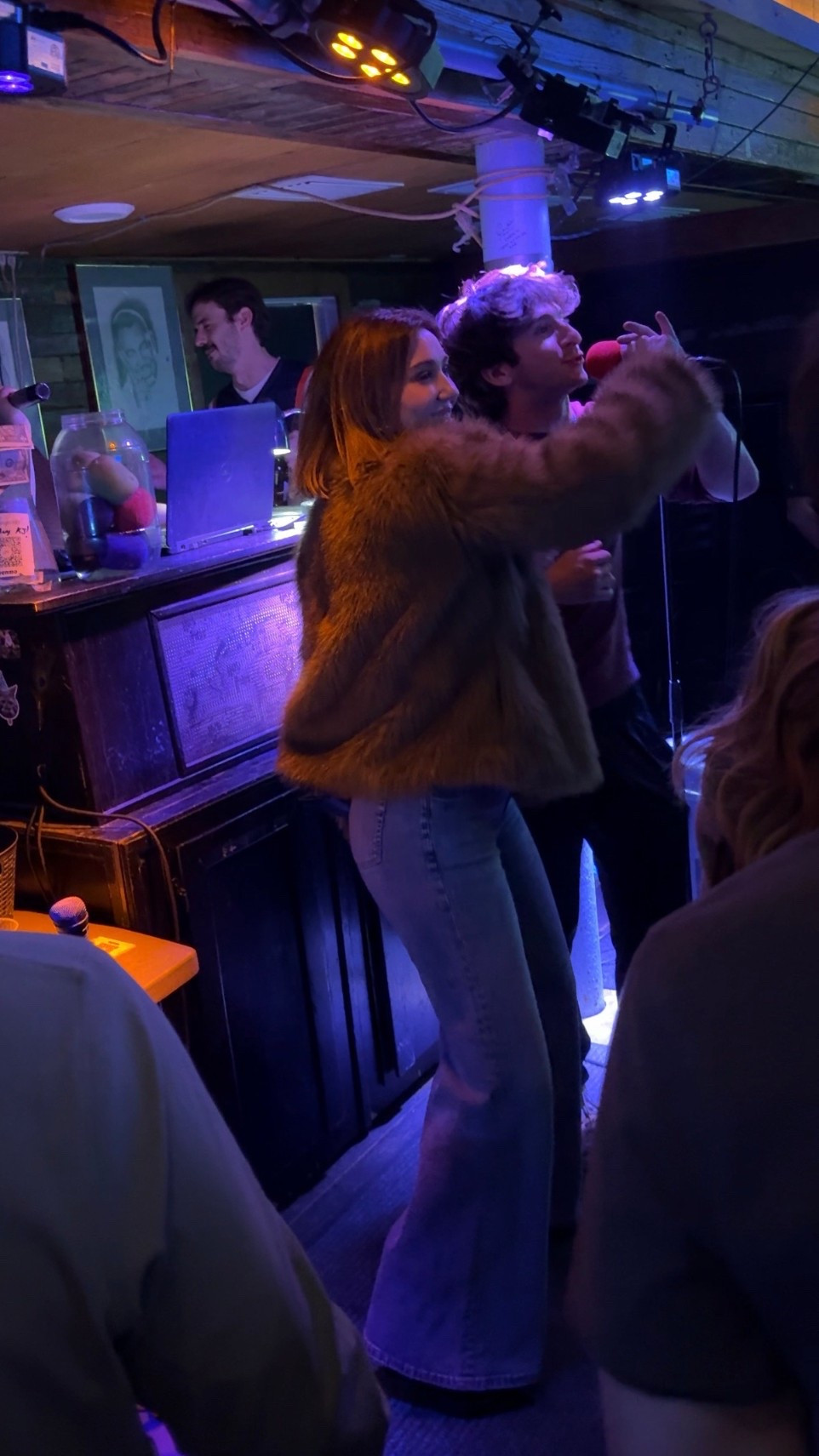 Everyone needs these jeans! So flattering and so comfortable. Run tts

#LTKootd #LTKFindsUnder100